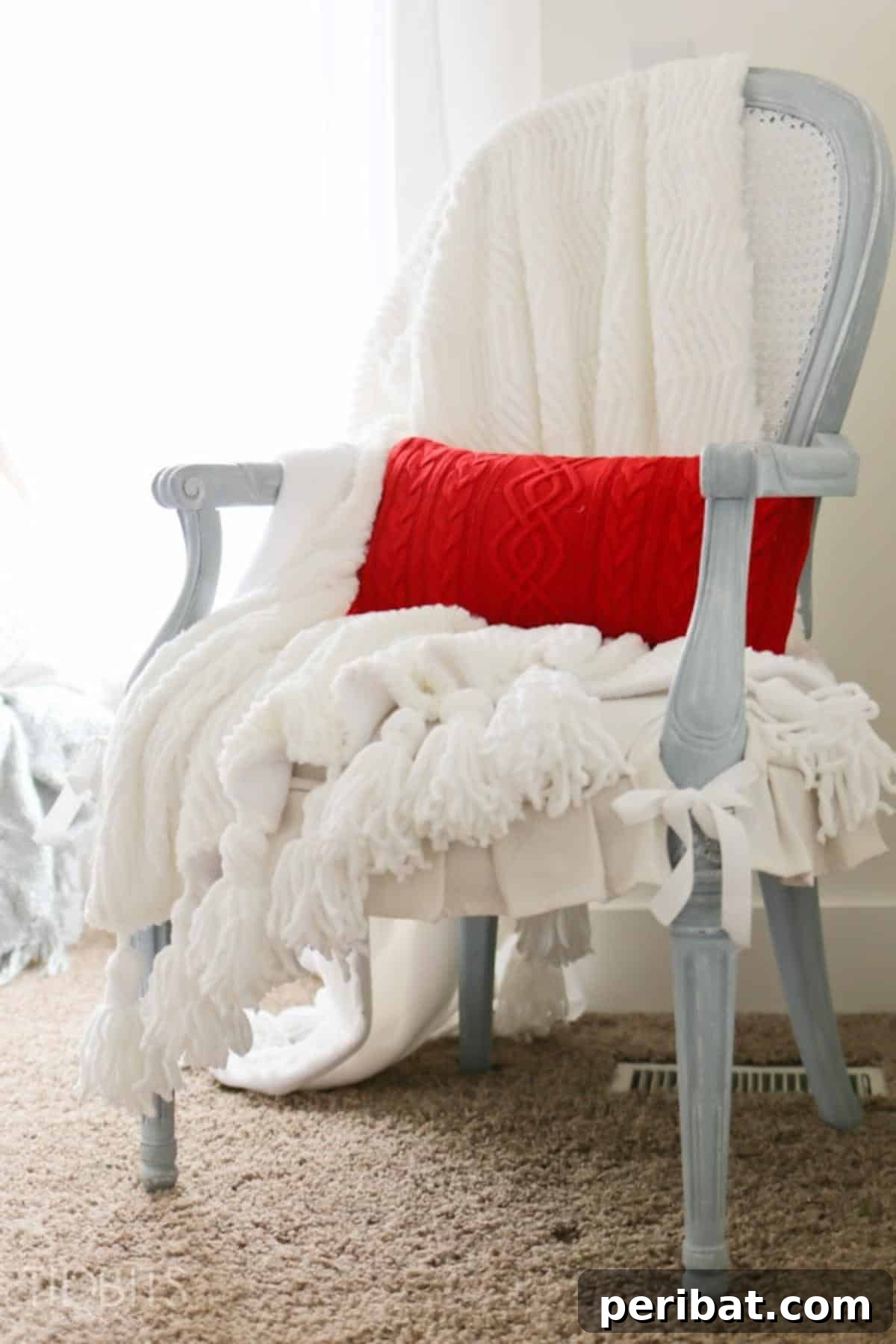 32 Cozy DIY Throw Blanket Ideas 10 DIY Tassel Throw Blanket