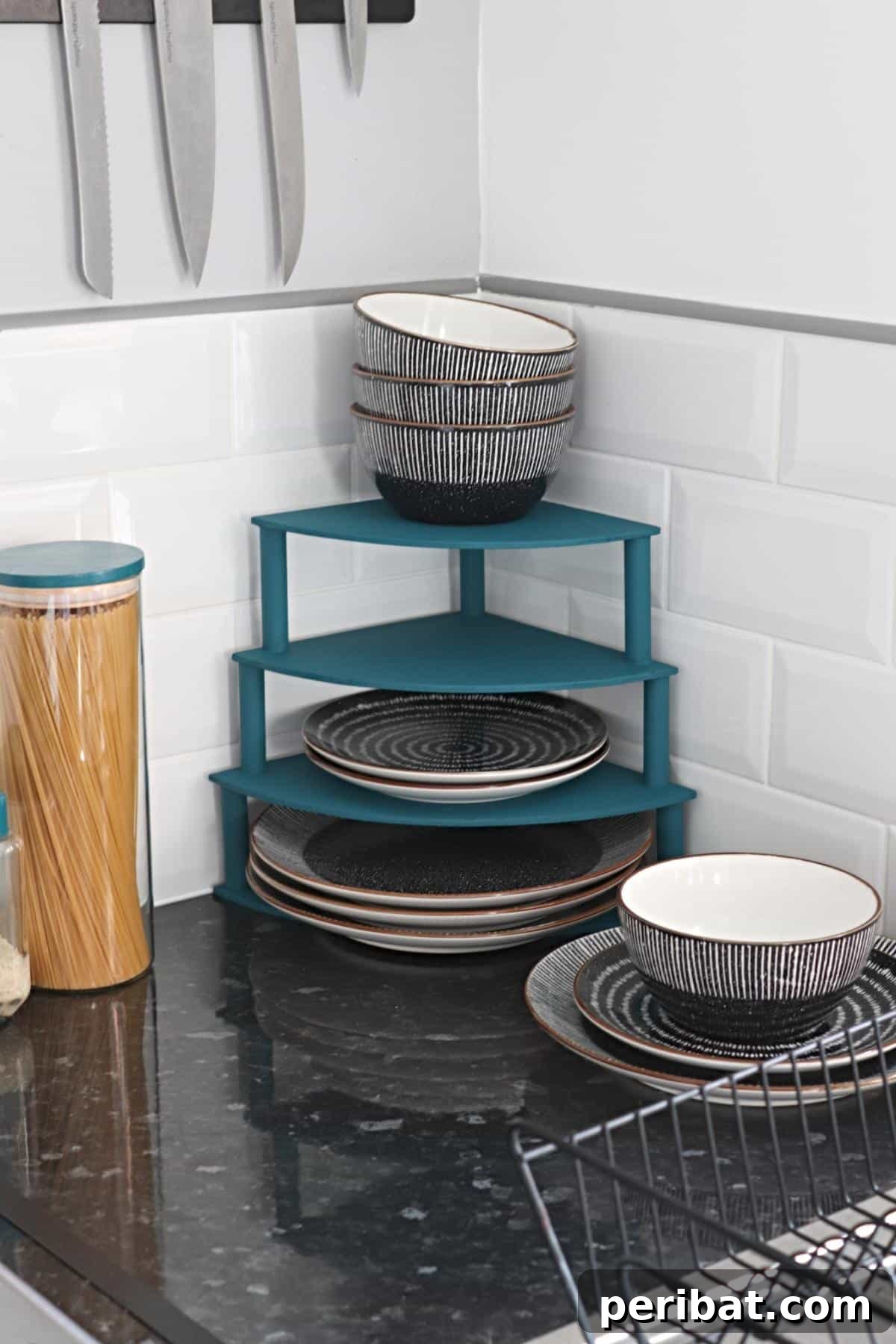 Classic DIY Wooden Plate Rack for Rustic Kitchen Style