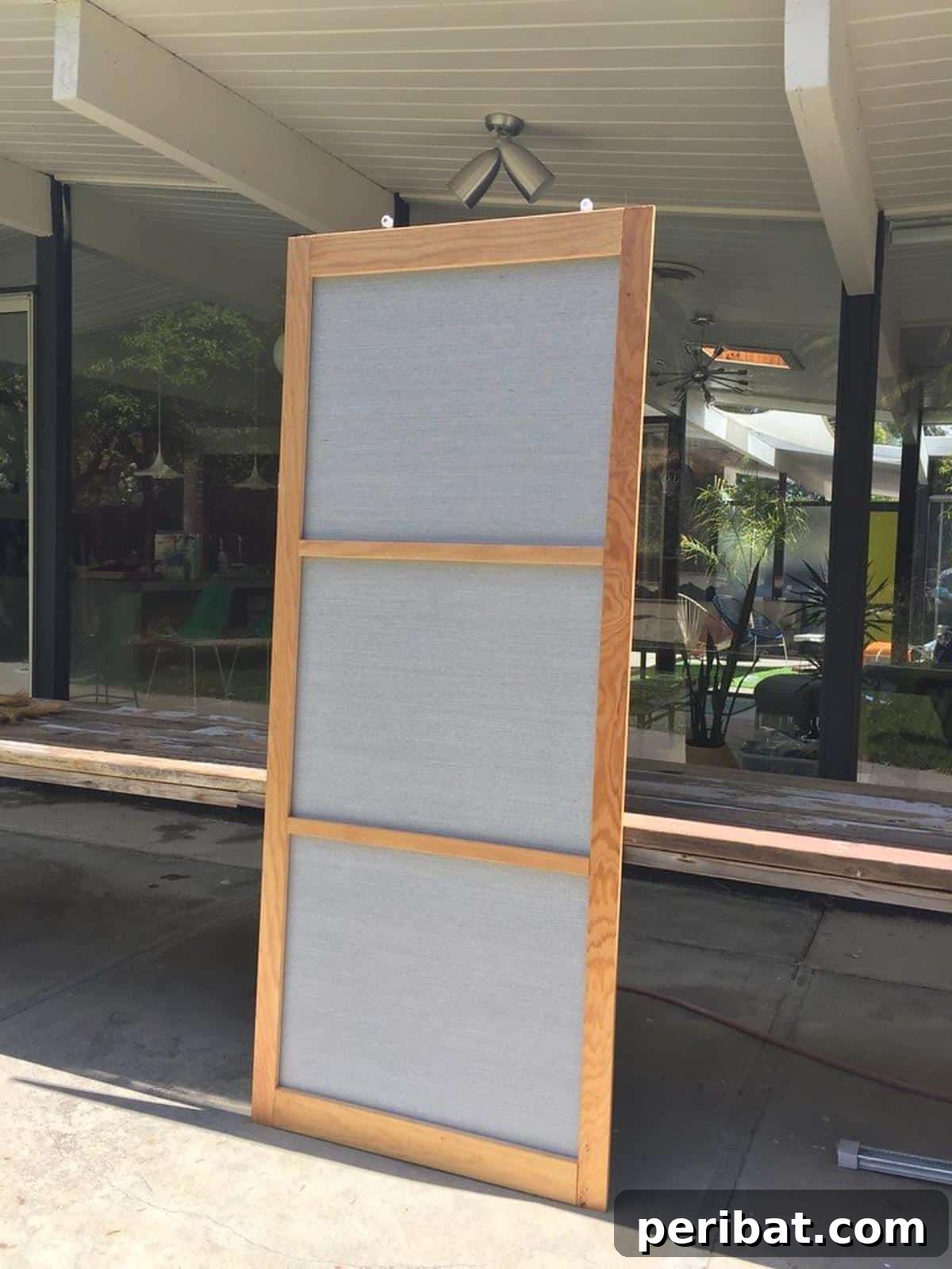 DIY Eichler Grasscloth Closet Doors