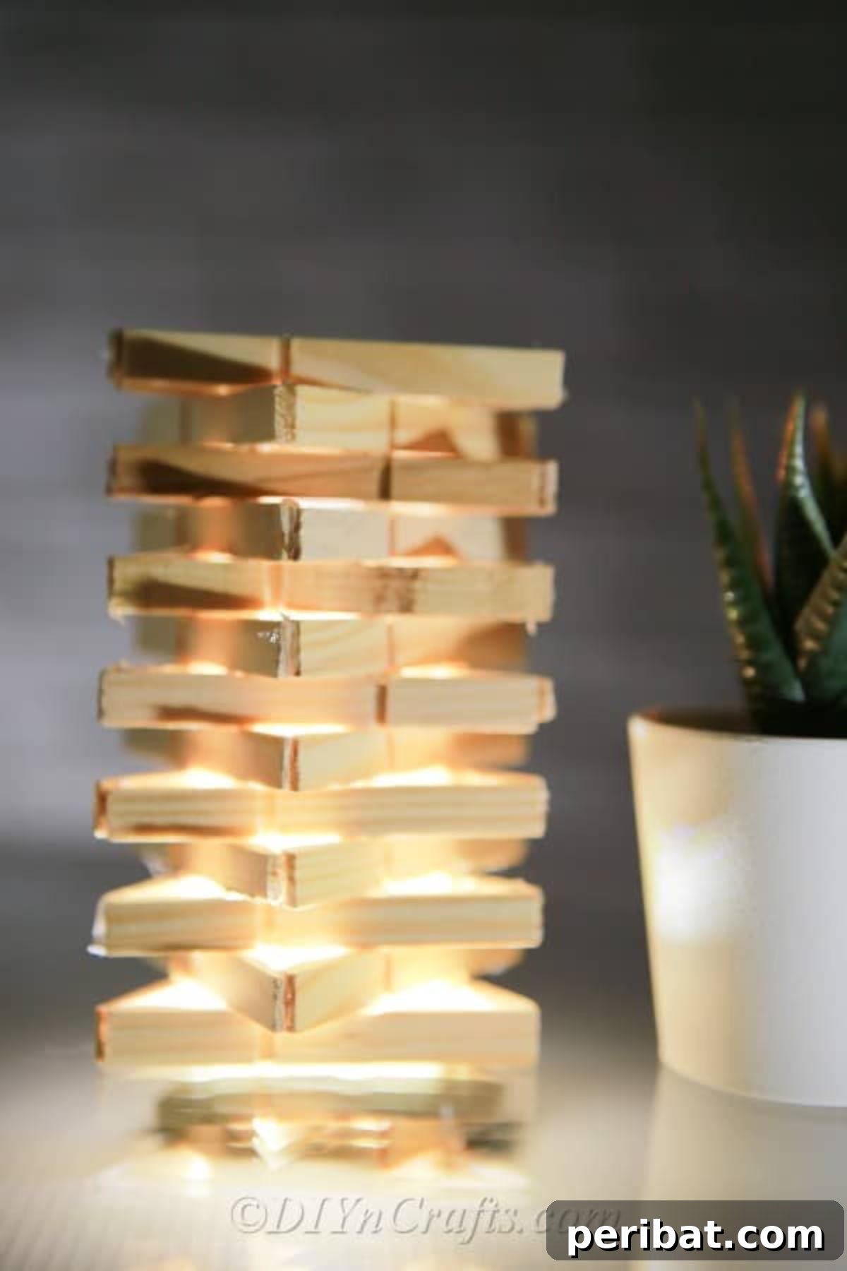 50 Creative DIY Lampshade Makeovers 3 DIY Decorative Lamp Out of Clothespins