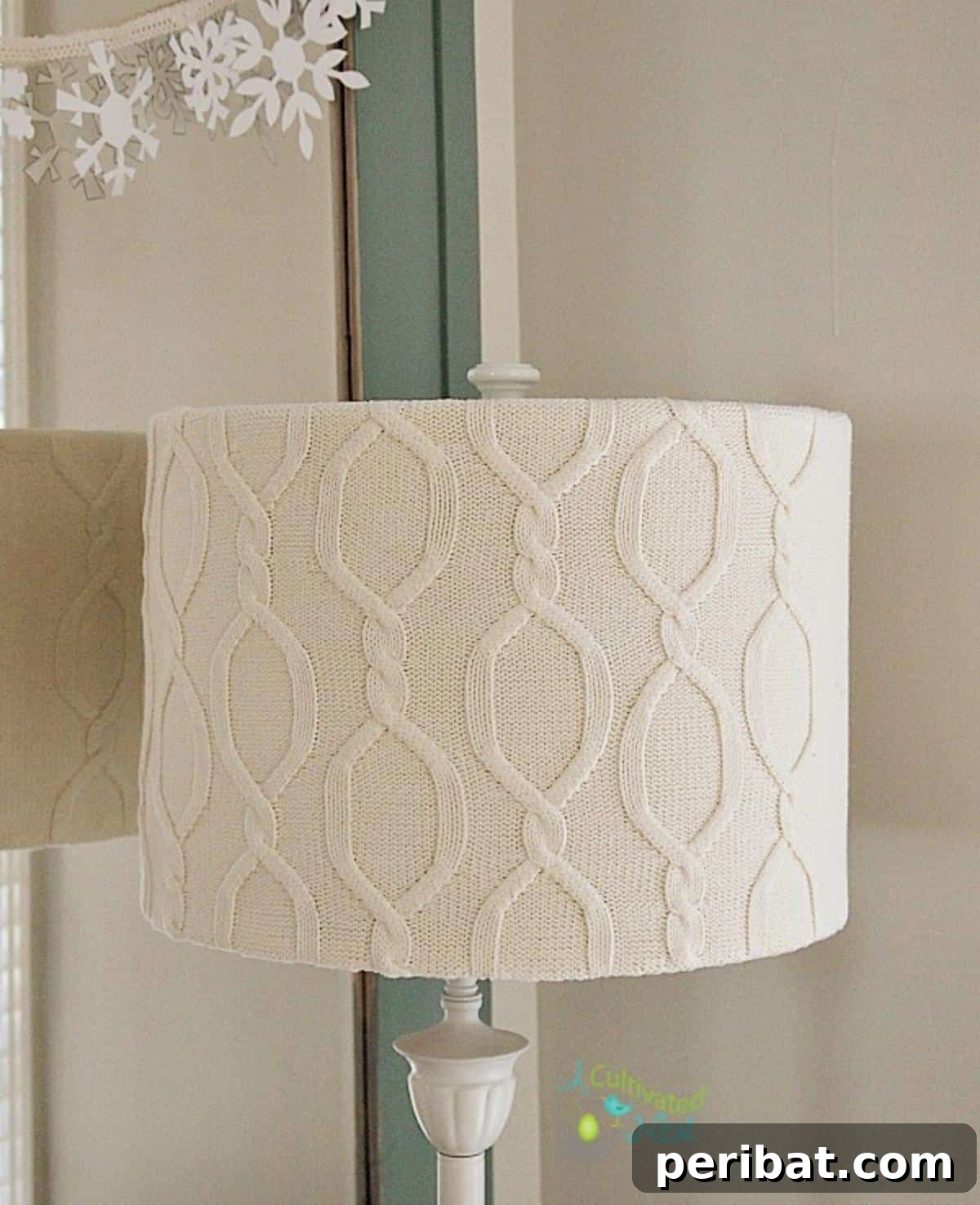 50 Creative DIY Lampshade Makeovers 29 DIY Wintery White Sweater Lamp