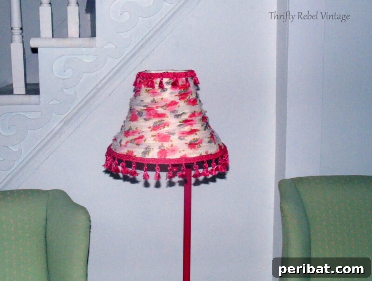 50 Creative DIY Lampshade Makeovers 45 DIY Lampshade Makeover With Floral Scarf