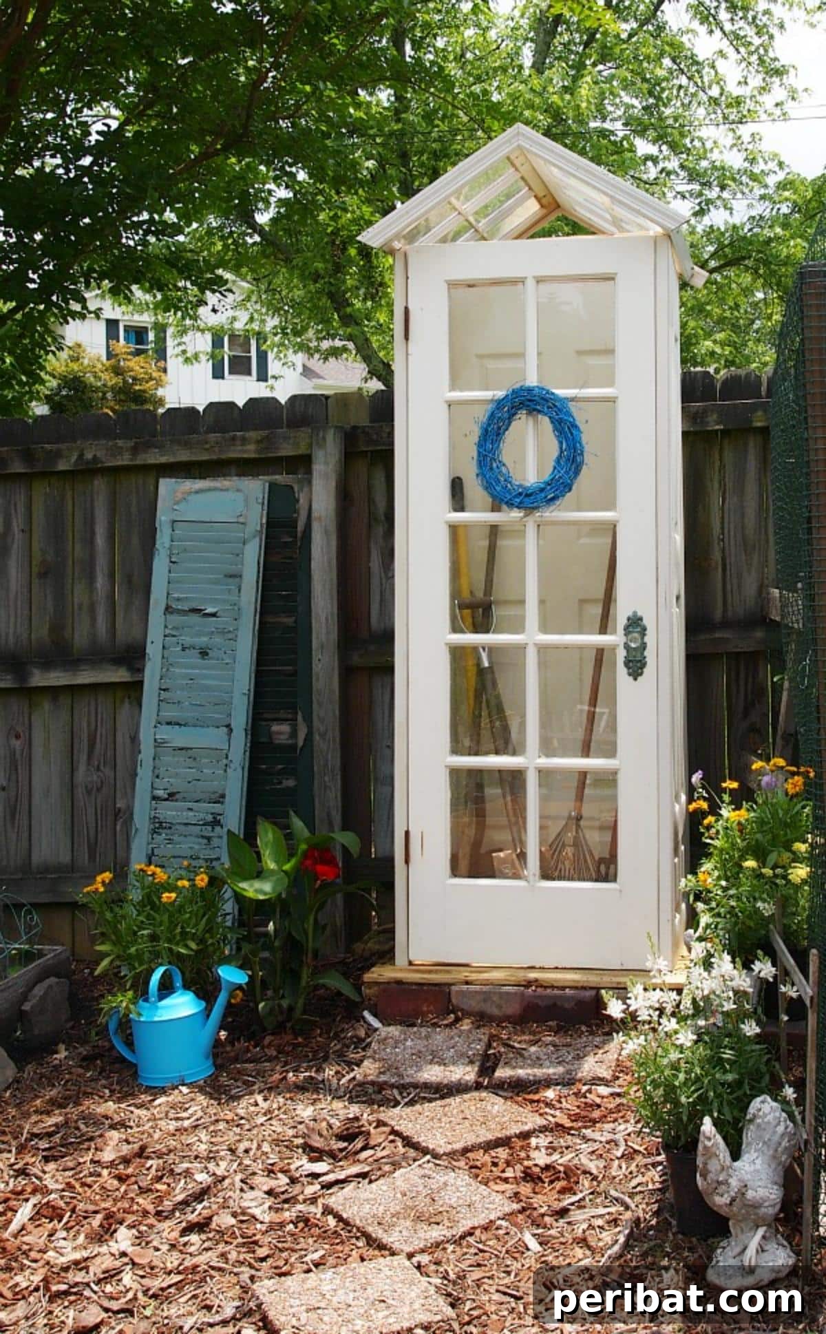 35 DIY Garden Retreats and Shed Projects 15 Cute Little DIY Garden Shed