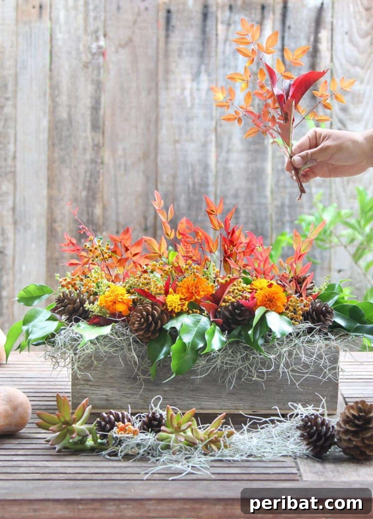 Nature's Masterpiece: 44 Creative DIY Leaf Art Projects 18 Easy Fall & Thanksgiving Centerpiece