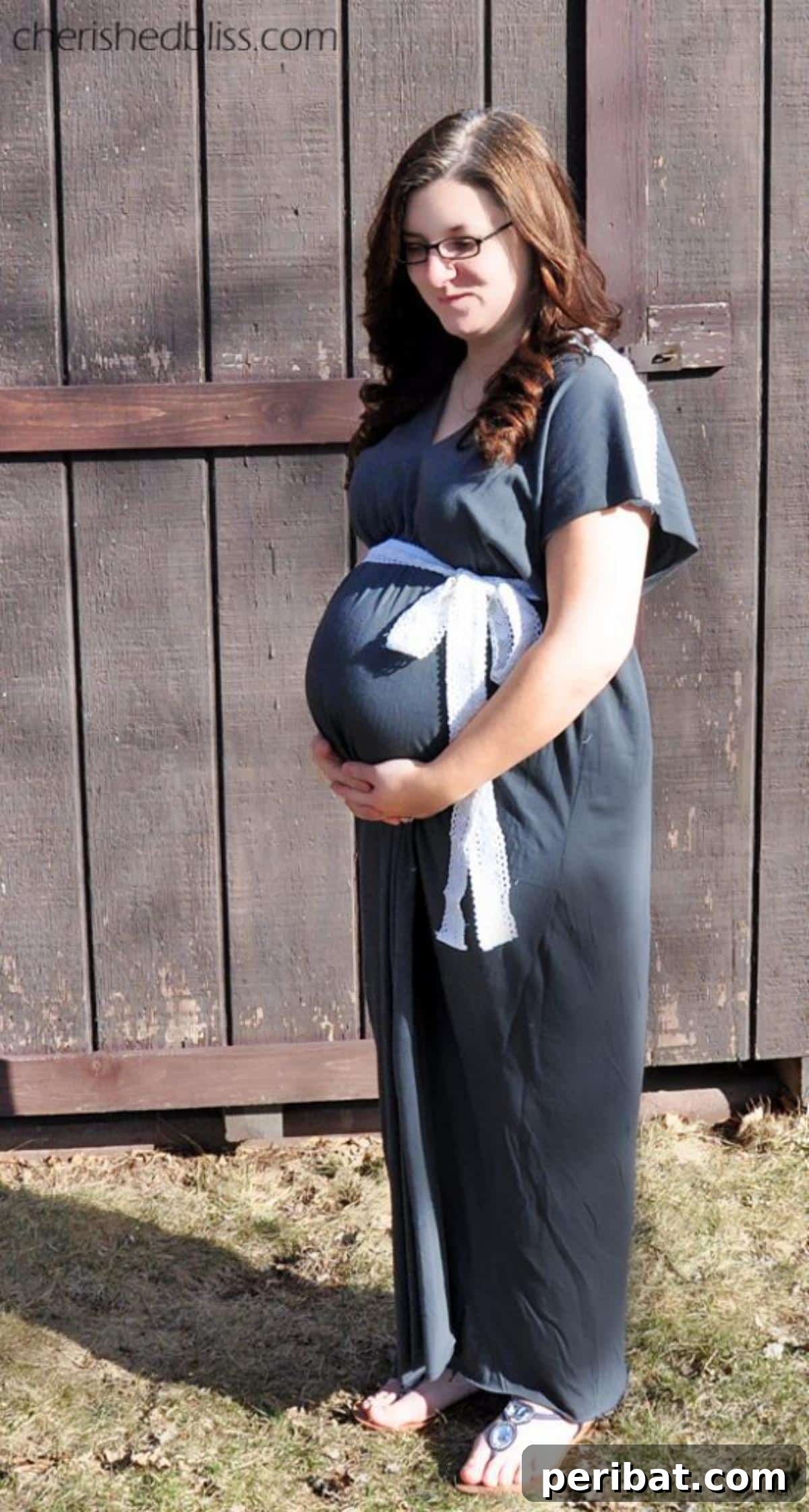 34 Stylish Maternity Sewing Patterns 14 Maternity Maxi Dress