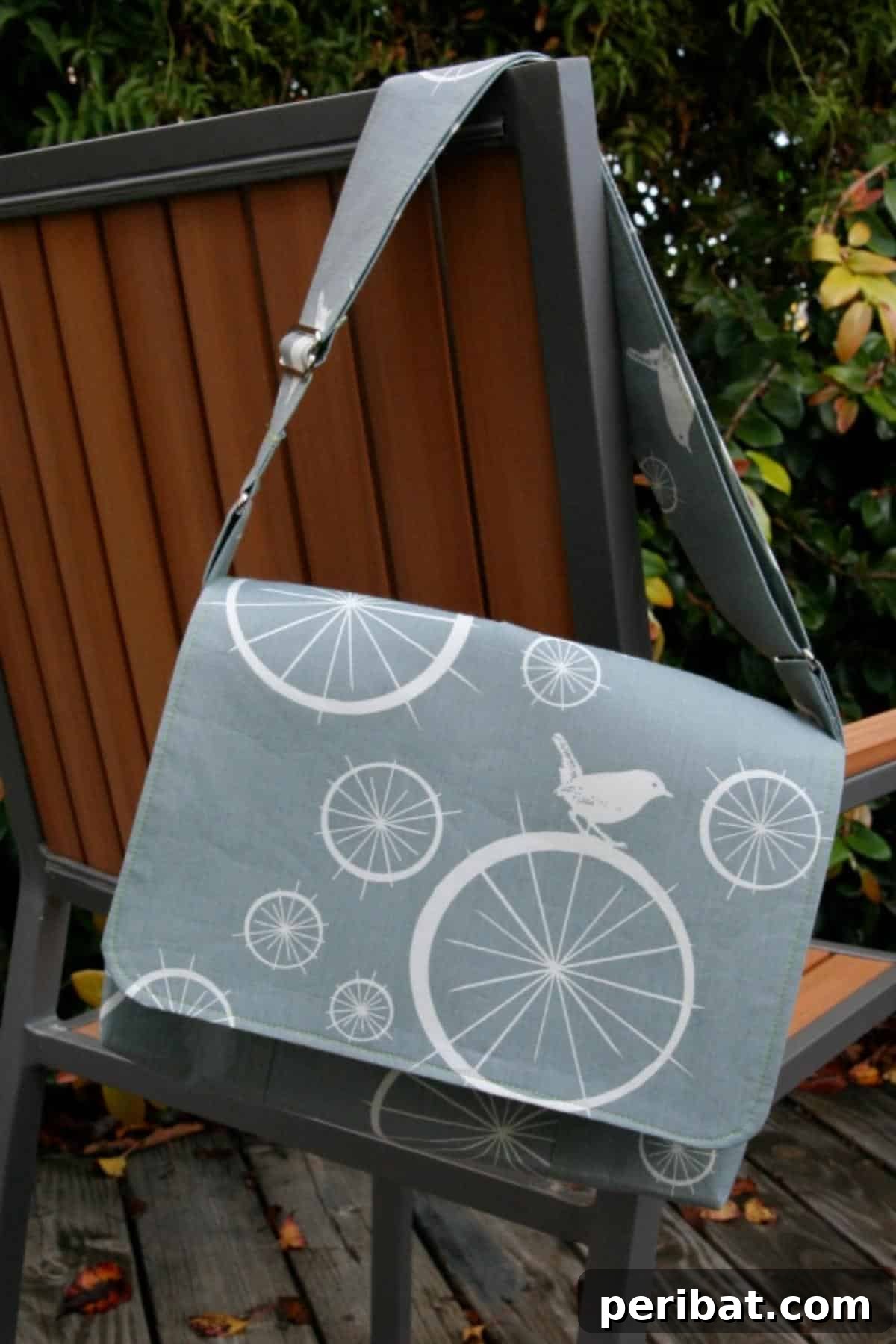A classic and practical Messenger Bag, ideal for carrying essentials to work or school with a preppy and stylish flair.