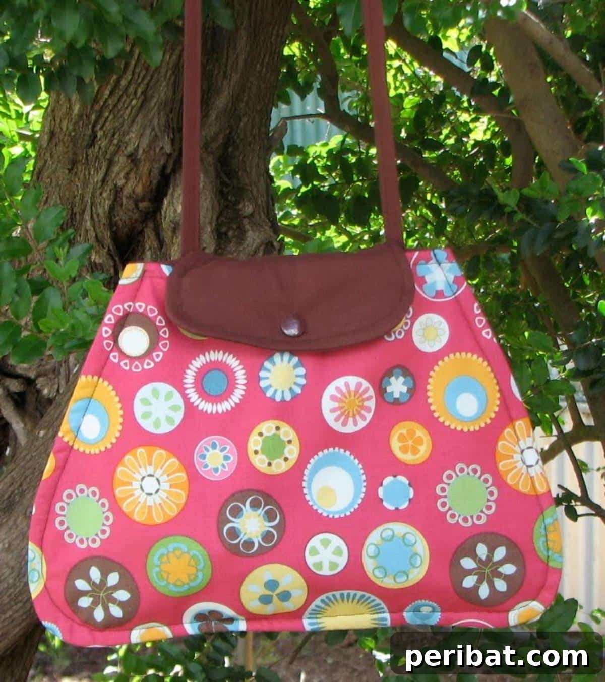 The Mandy Bag, an easy-to-follow sewing pattern designed for practicality, specifically for storing iPhones and other essentials.