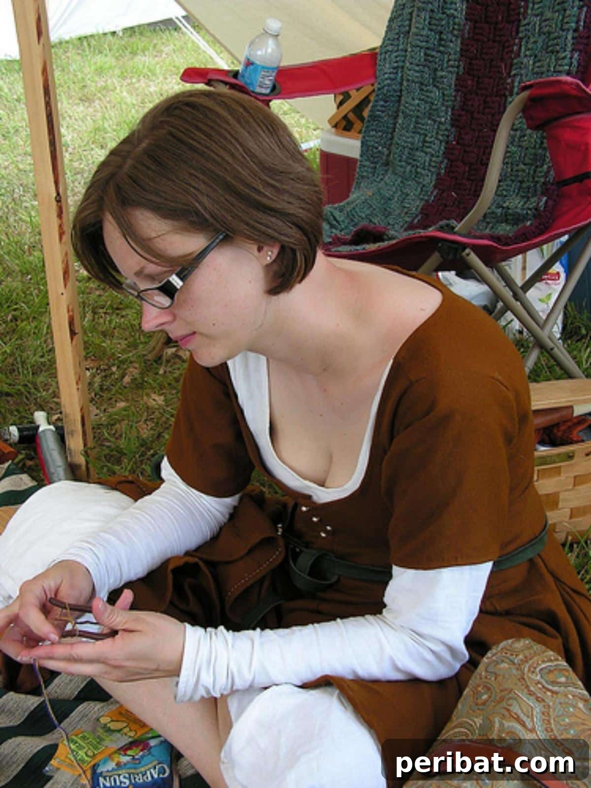 Women’s Kirtle and Cotehardies sewing patterns