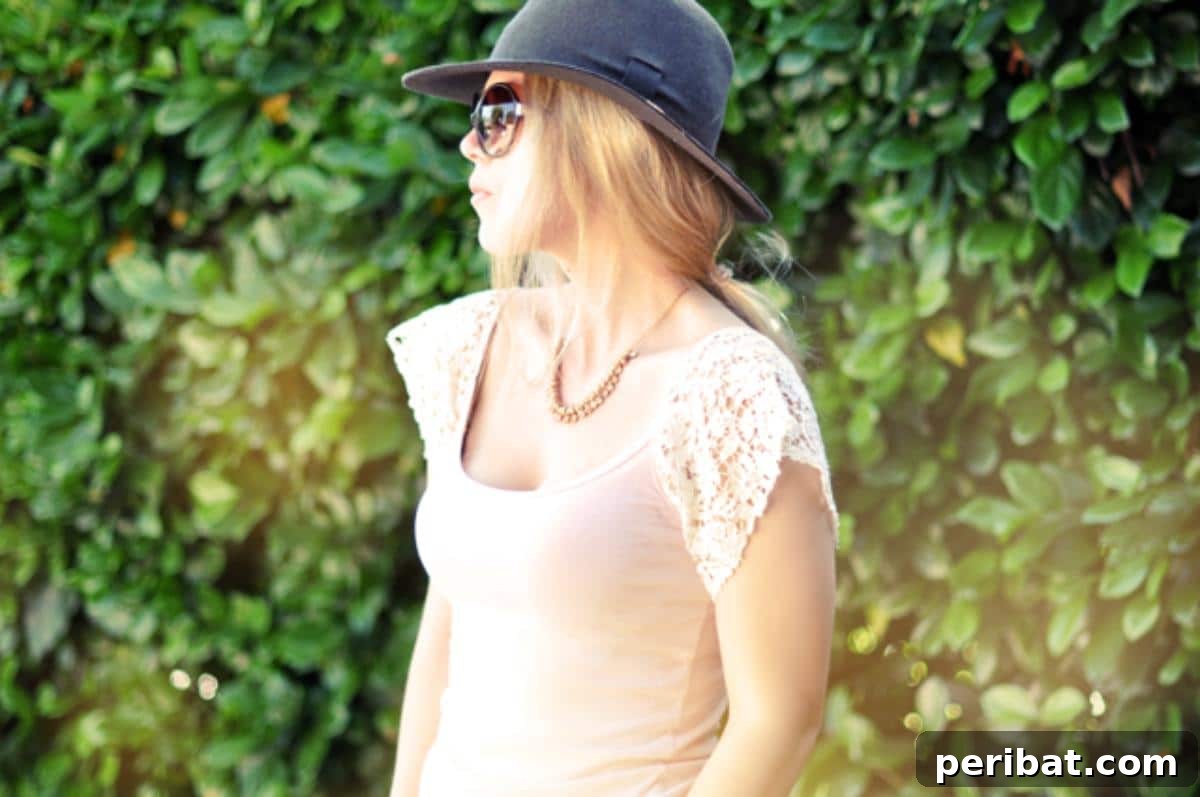 39 Stylish Blouse Sewing Projects 22 DIY Pretty Lace Sleeve Tank Top