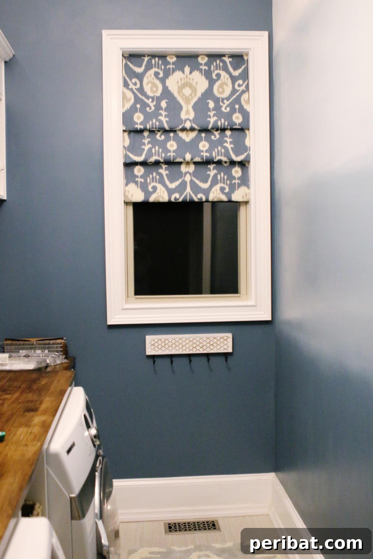 20 Clever DIY Roman Shade Ideas 10 Easy DIY Roman Shade, emphasizing simplicity and style.