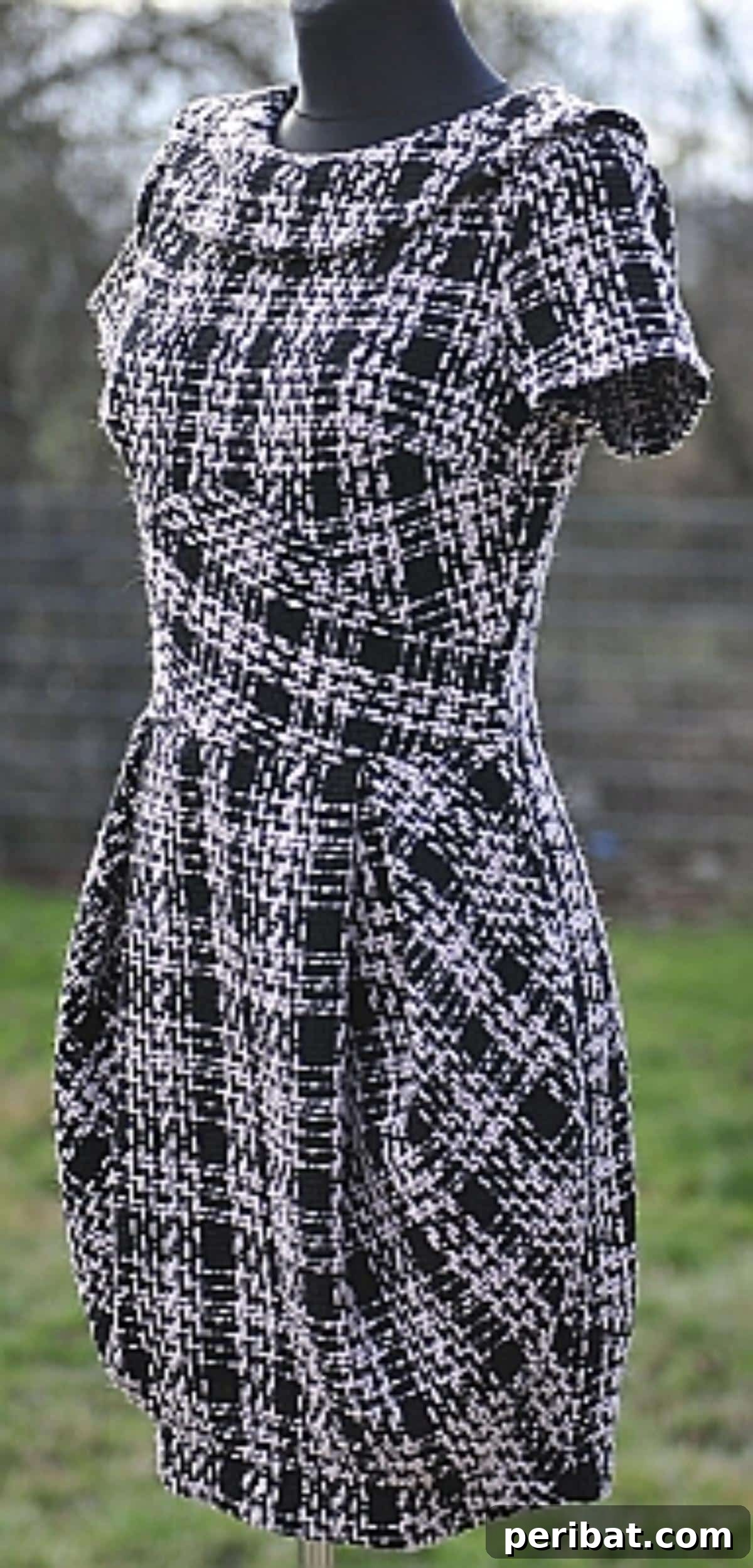 30 Free Plus Size Sewing Projects 20 Chanel Little Black Dress
