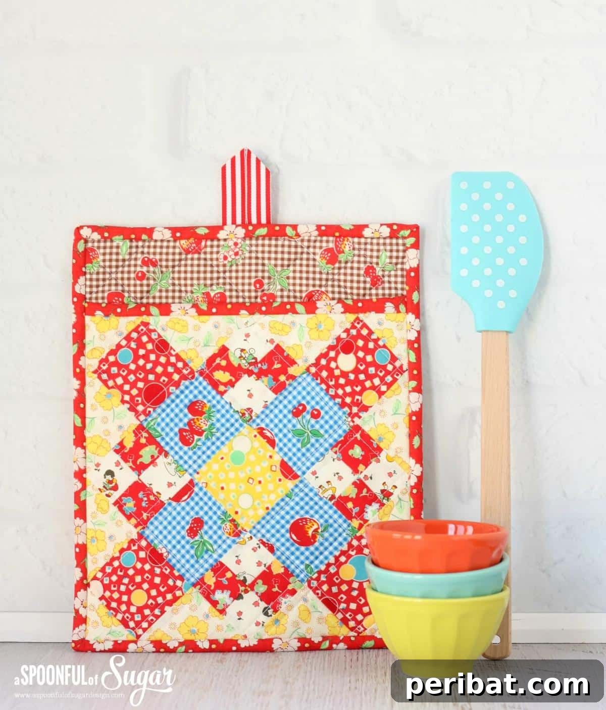 Sewing Through the Thirties: 28 Classic Patterns 12 Fiesta Potholder