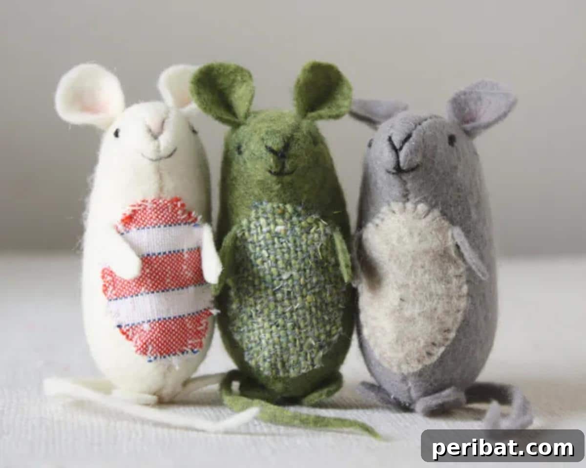 DIY Very Nice Mice Toys, enchanting felt plushies.