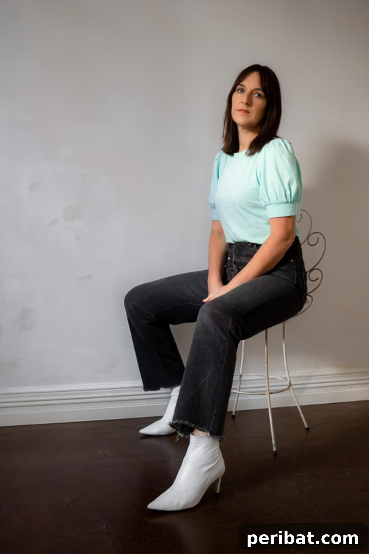 38 Creative T-Shirt Sewing Projects 18 A unique Galaxy T-shirt with a distinctive puff sleeve detail, combining contemporary style with ultimate comfort.