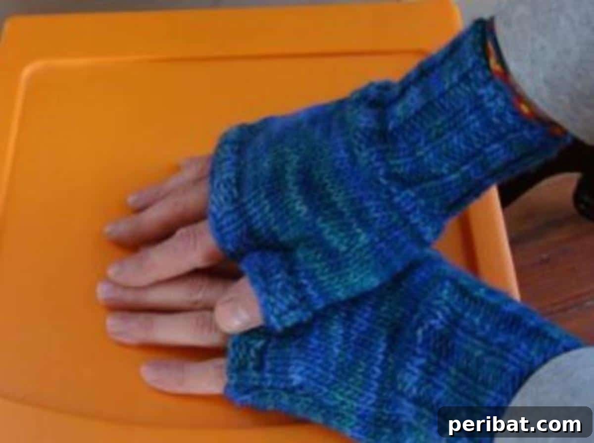 Fingerless Gloves