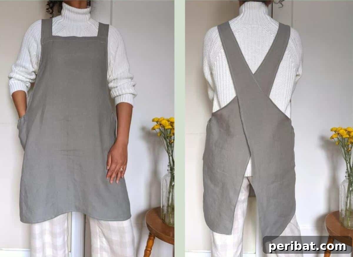 A comfortable and stylish cross-back apron with practical pockets.
