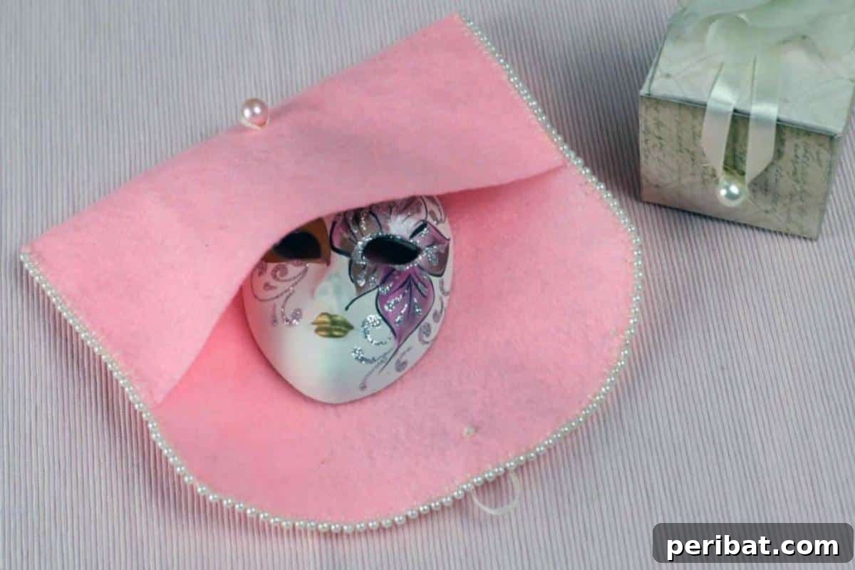 DIY Felt Coin Purse Craft