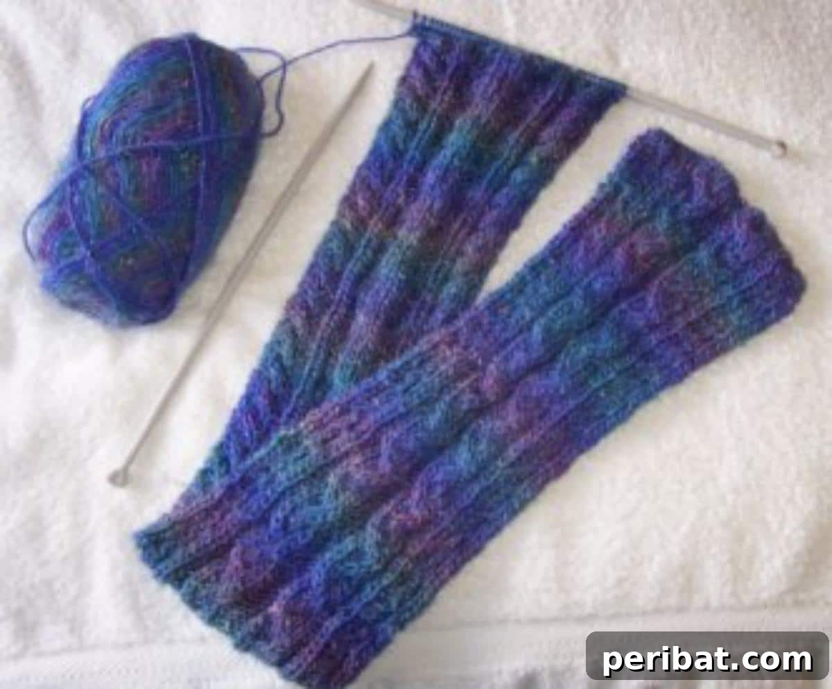 25 Inspiring Cable Knit Scarf Designs 17 DIY Cable Scarf