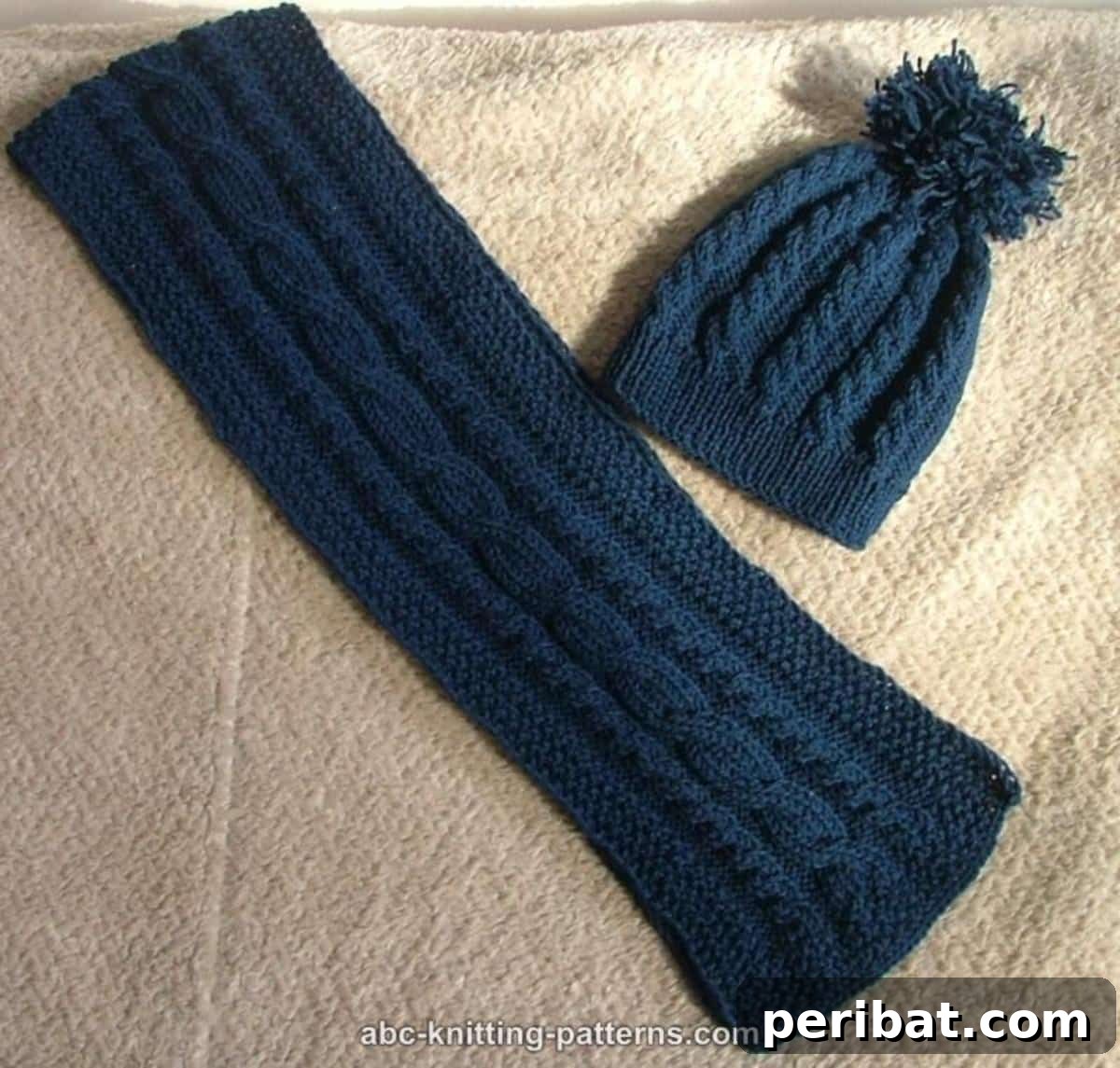 25 Inspiring Cable Knit Scarf Designs 3 Three-Cable Scarf