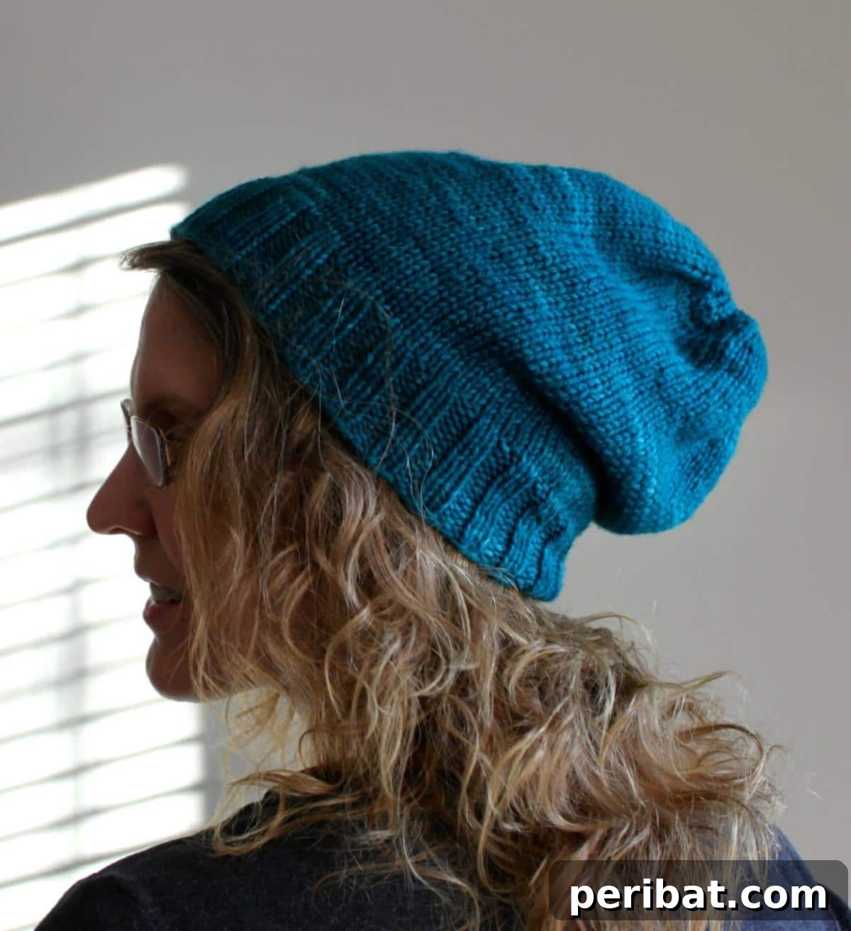 38 Cozy Slouchy Hat Knitting Patterns 22 Beautiful Effortless Slouch knitting pattern, designed for hand-dyed yarn and perfect for knitters of all skill levels.