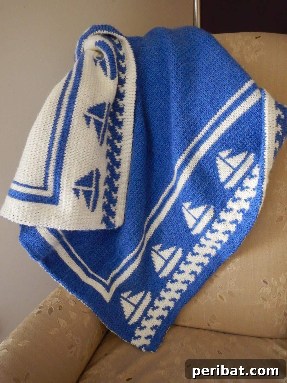 18 Creative Double Knitting Designs 15 Blake’s Boats Throw Blanket. Adventurous, warm blanket with charming boat design, perfect for a child's room, cozy and reversible.
