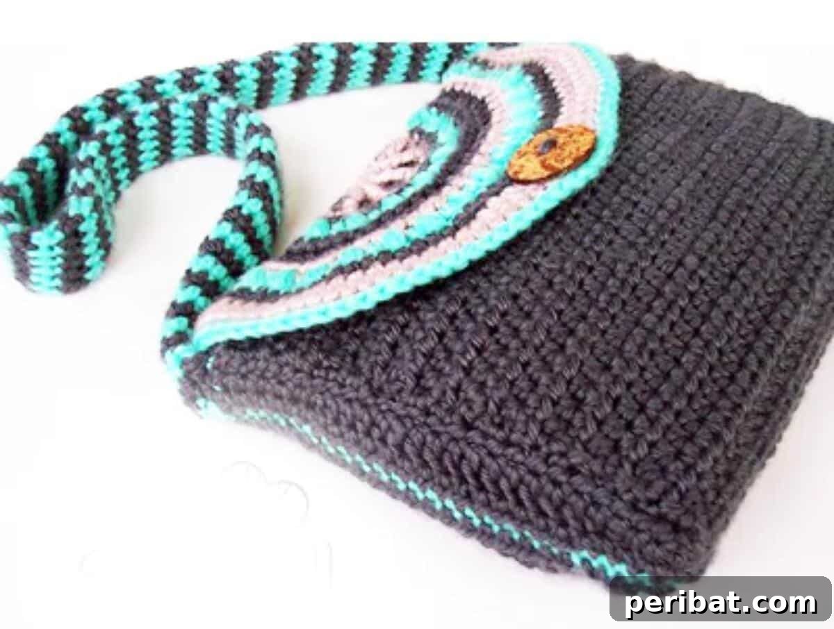 Vibrant Minty Mandala Purse