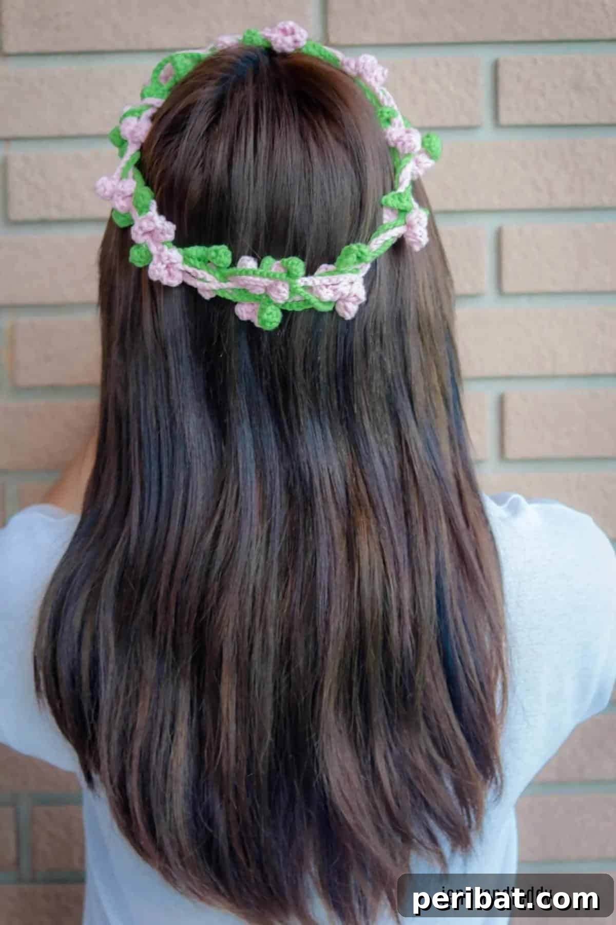 A stunning Delia crochet flower crown or scarf, adorned with beautiful floral motifs.