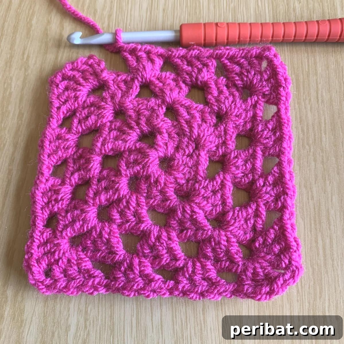 38 Creative Crochet Square Designs 35 A foundational basic crochet granny square, perfect for learning.