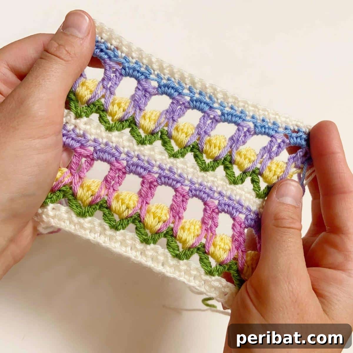 37 Stunning Crochet Edging Designs 28 Field of Flowers Border Stitch, a delicate and blooming crochet edge.
