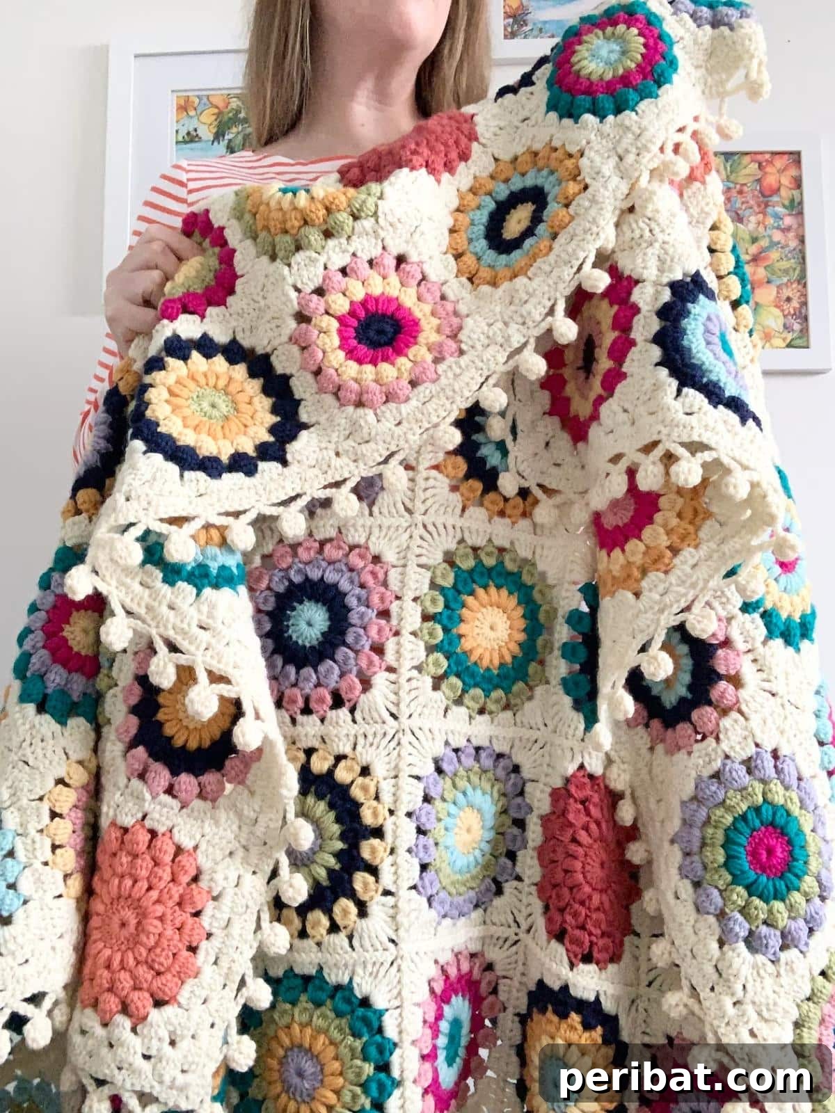 37 Stunning Crochet Edging Designs 35 Pom-Pom Border Blanket with fluffy, decorative pom-poms.