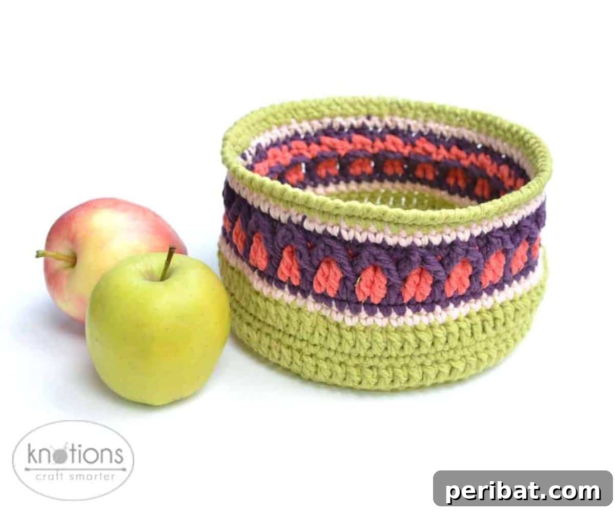 Forty Essential Autumn Crochet Projects 25 Crochet Fall Apple Basket