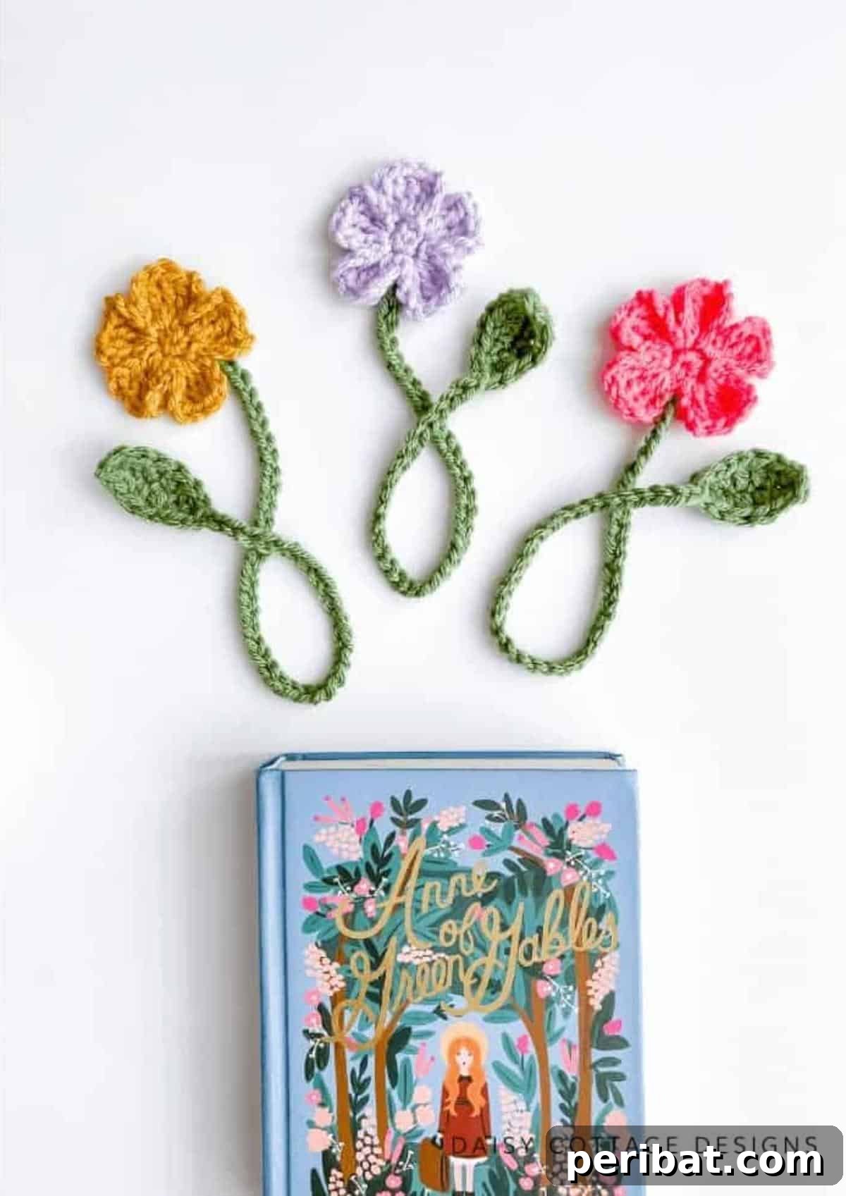36 Free Crochet Bookmark Designs 21 A Dainty Daisy Crochet Bookmark, showcasing fine details and elegant craftsmanship.