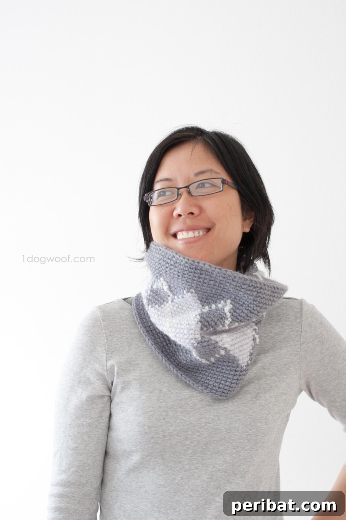 27 Unique Tapestry Crochet Patterns 4 Elegant Silverstone Argyle Cowl made with Tapestry Crochet