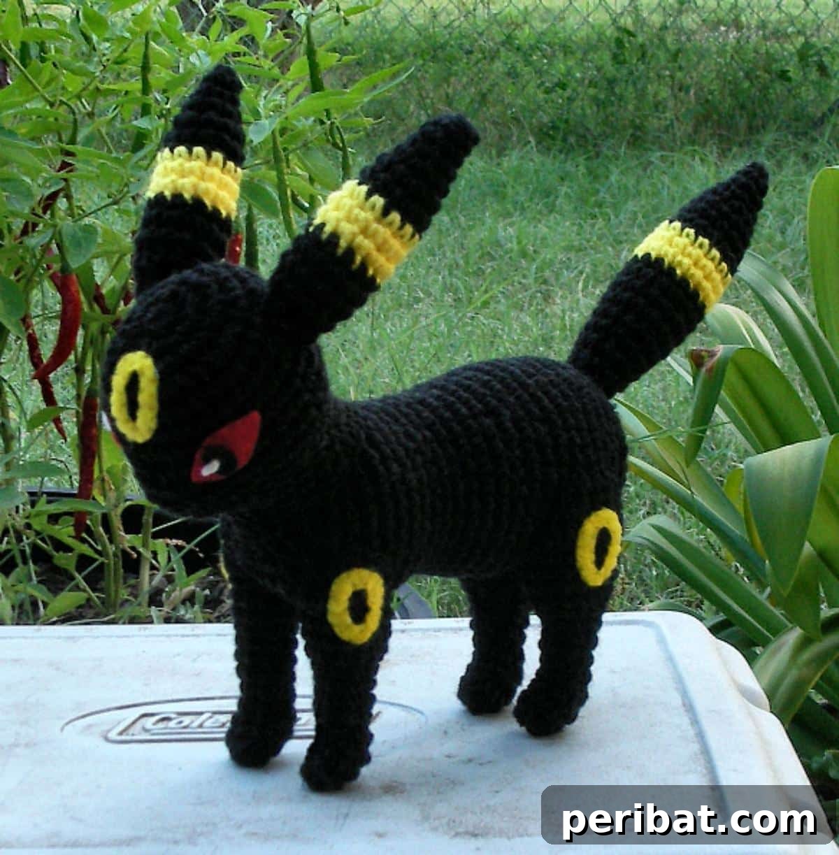 Gotta Stitch 'Em All Ultimate Pokemon Crochet Collection 14 Crochet Umbreon Plushie