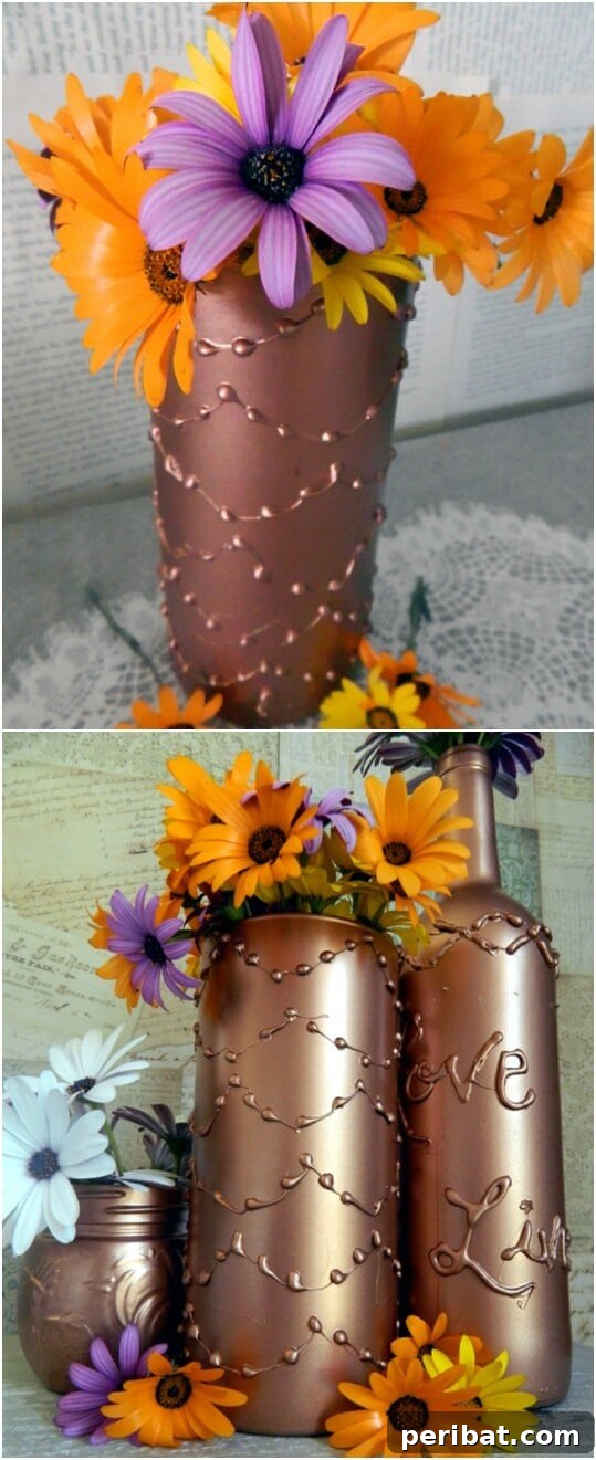 Decorate a vase using hot glue patterns