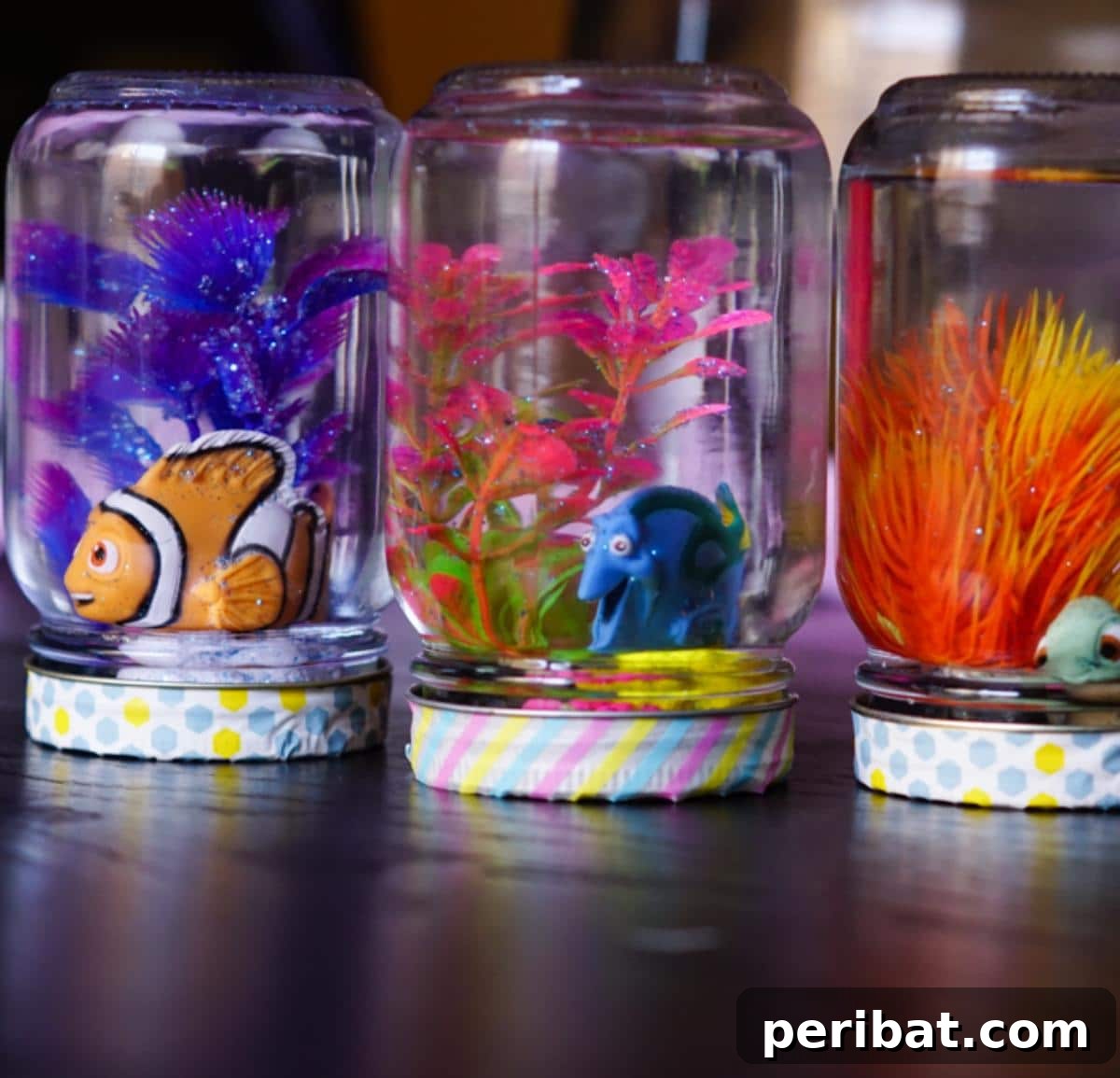 27 Charming Mason Jar Aquarium Projects 22 Finding Dory & Nemo Aquarium Jars