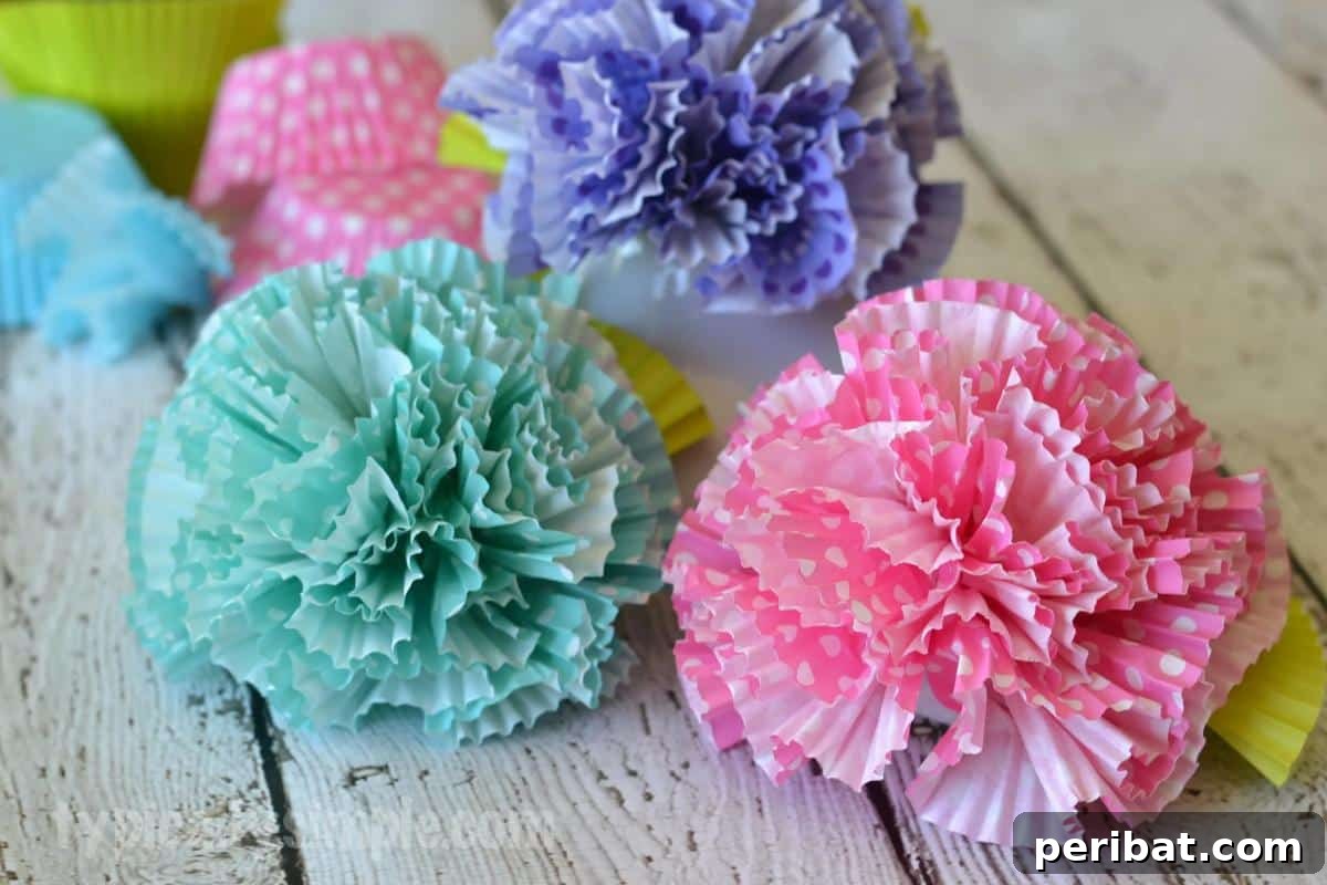 Petal Power: Crafting Flowers from Cupcake Liners 8 Easy Flowers Cupcake Liners Craft