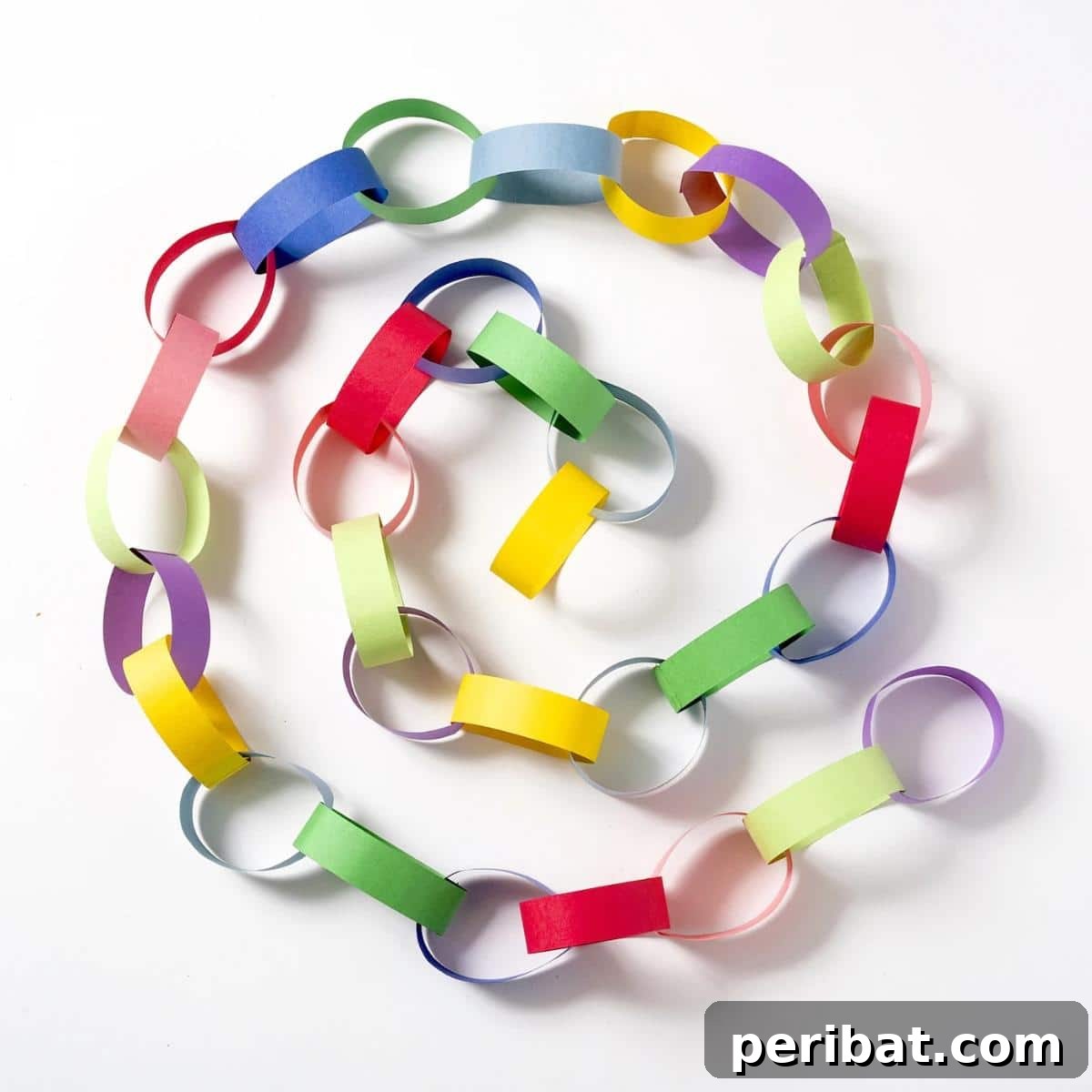 32 Fun Paper Chain Creations 3 Paper Chain Made in Four Simple Steps