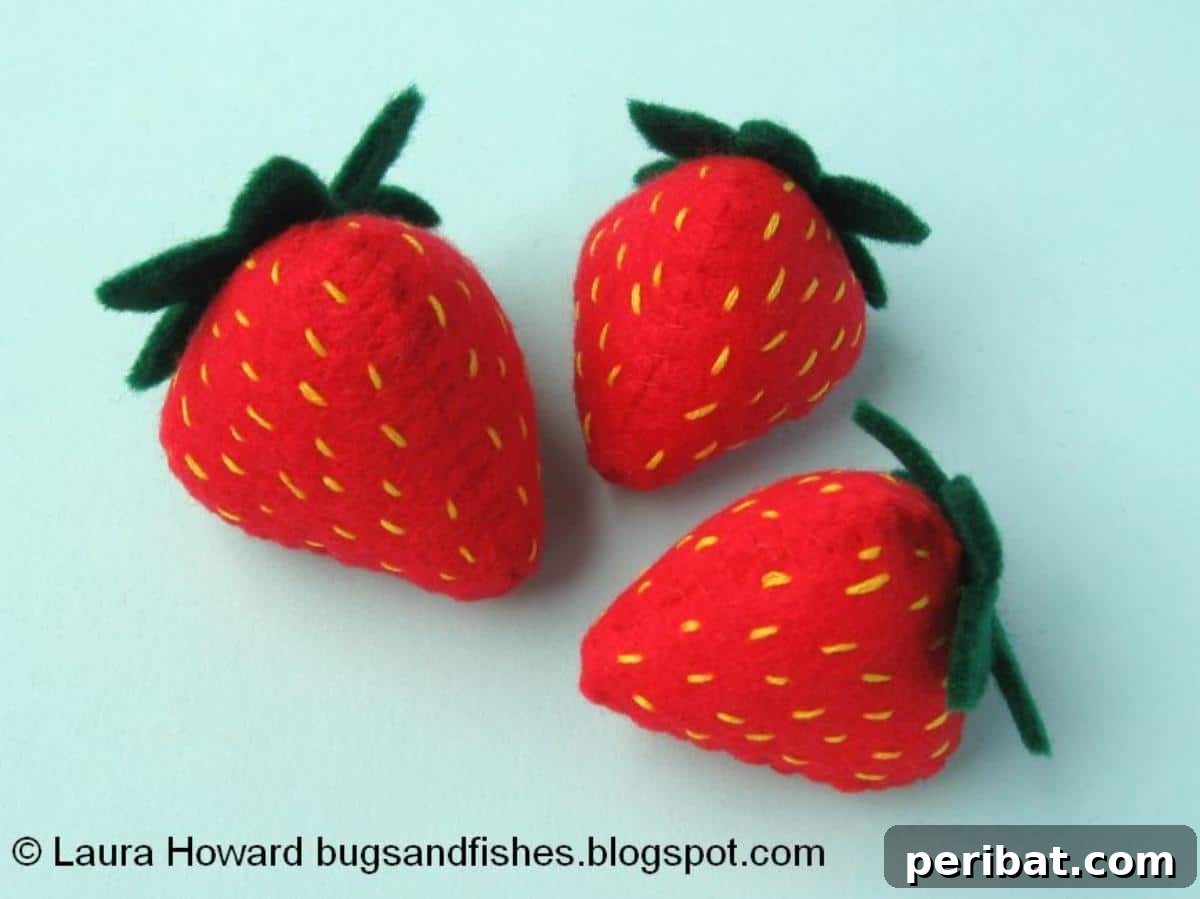 27 Sweet & Creative Strawberry Crafts 5 DIY Sew Strawberries Felt Fruits