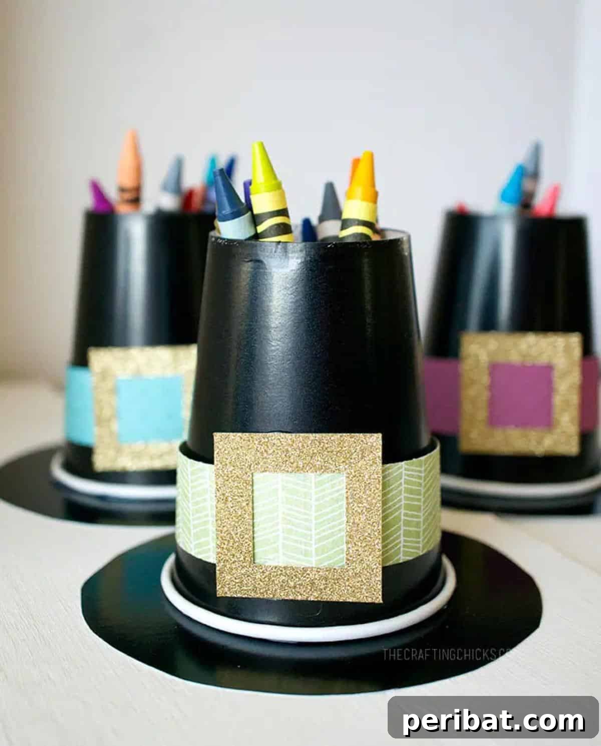 Pilgrim Hat Crayon Holders