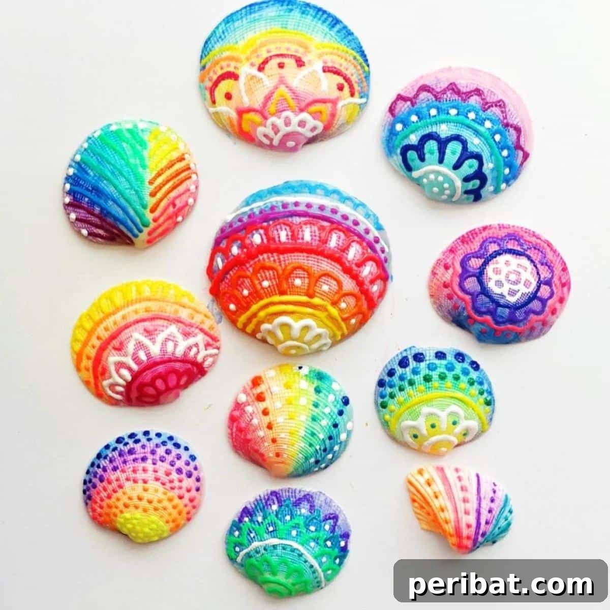 Painted Sea Shells With Puffy Paint