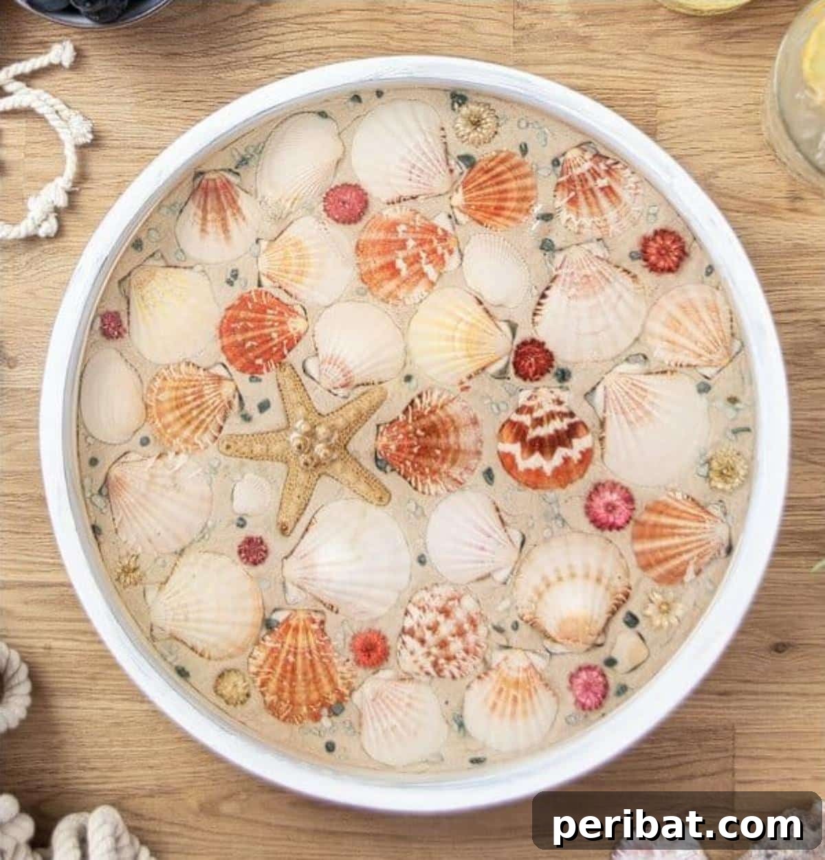 DIY Beach Tray With Seashells