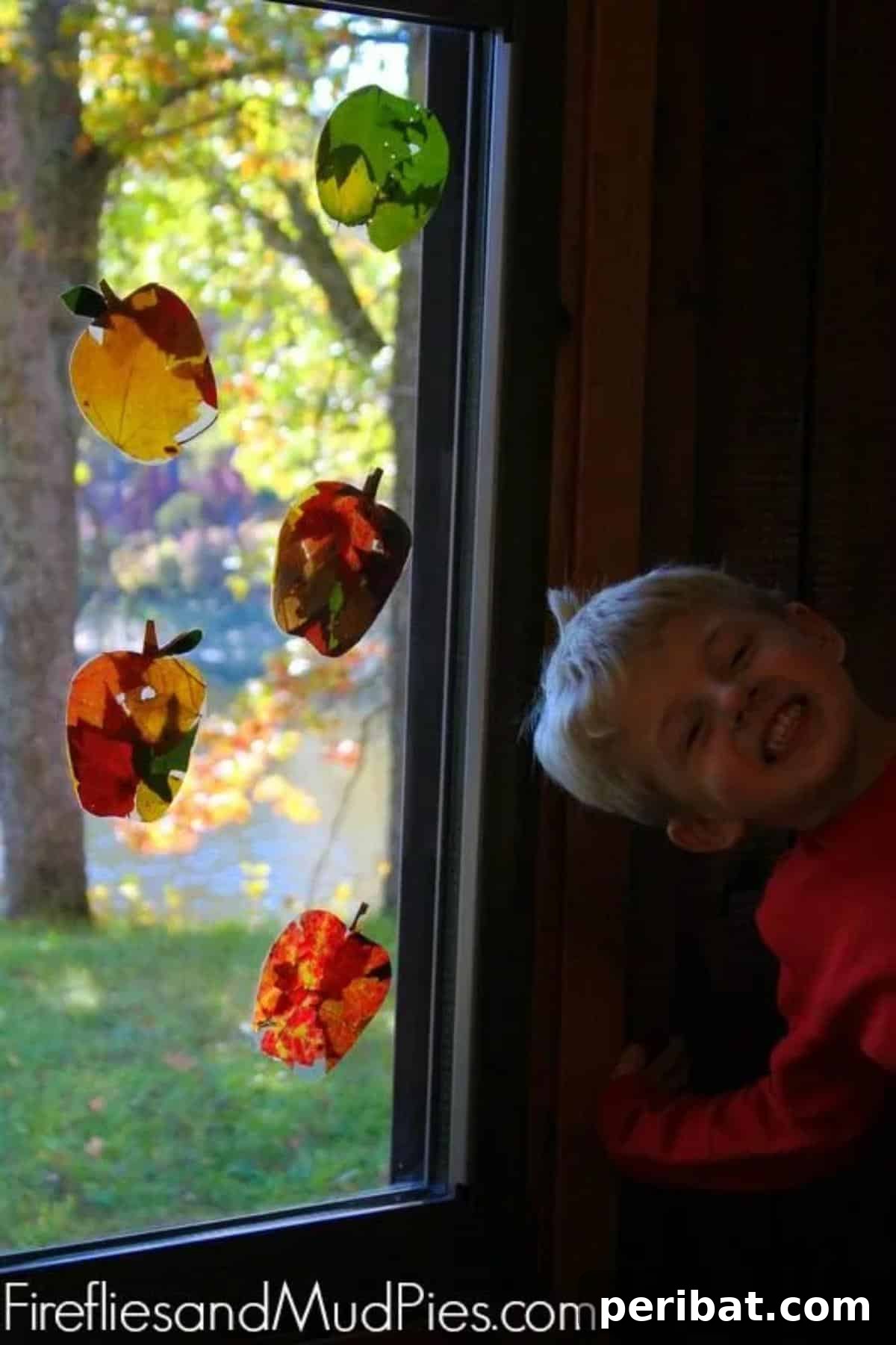25 Sparkling Leaf Suncatcher Ideas for Fall 18 Autumn Leaf Suncatchers