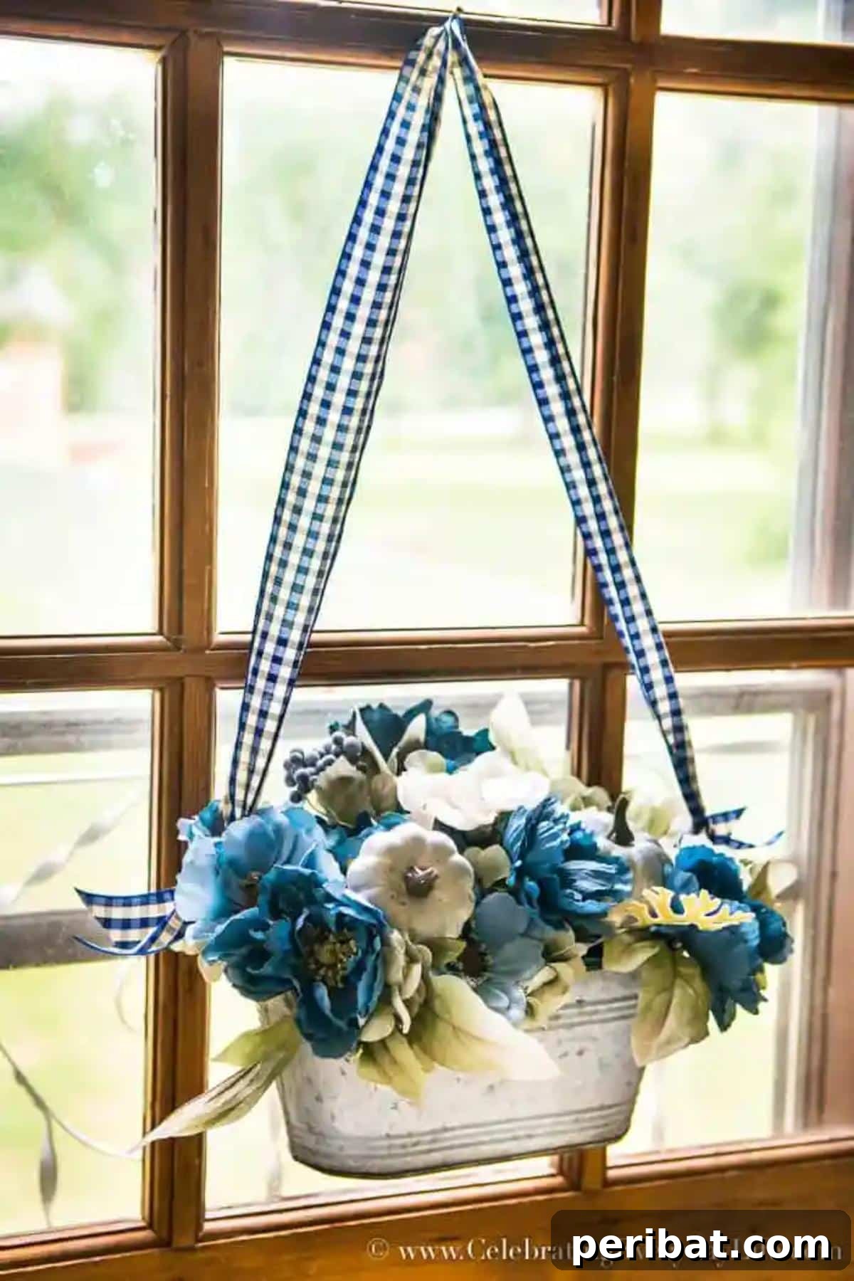 40 Dazzling Fall Front Door Designs 32 Easy Blue & White Fall Door Decor