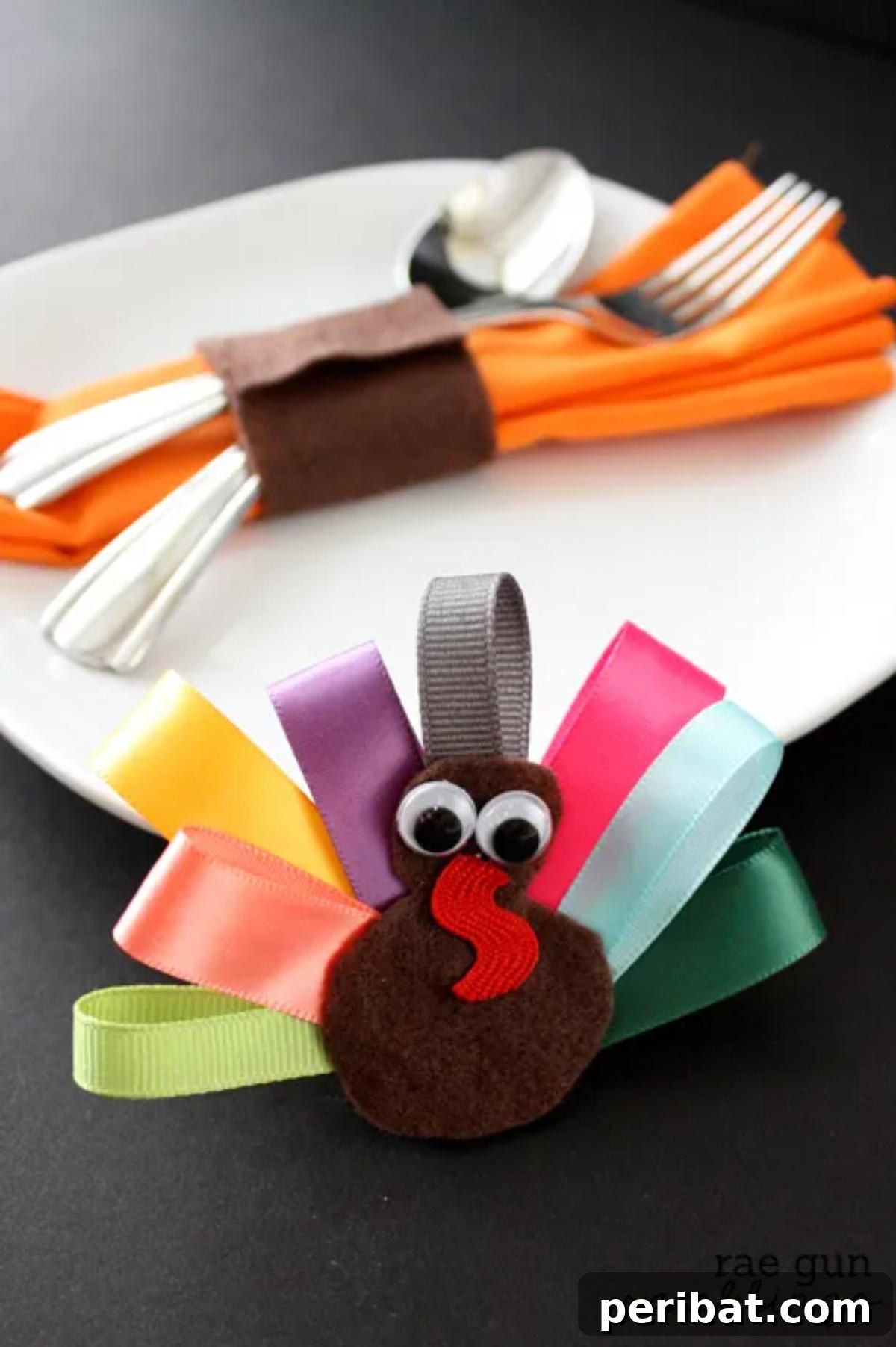 A tutorial for crafting turkey-themed napkin rings and hair clips.