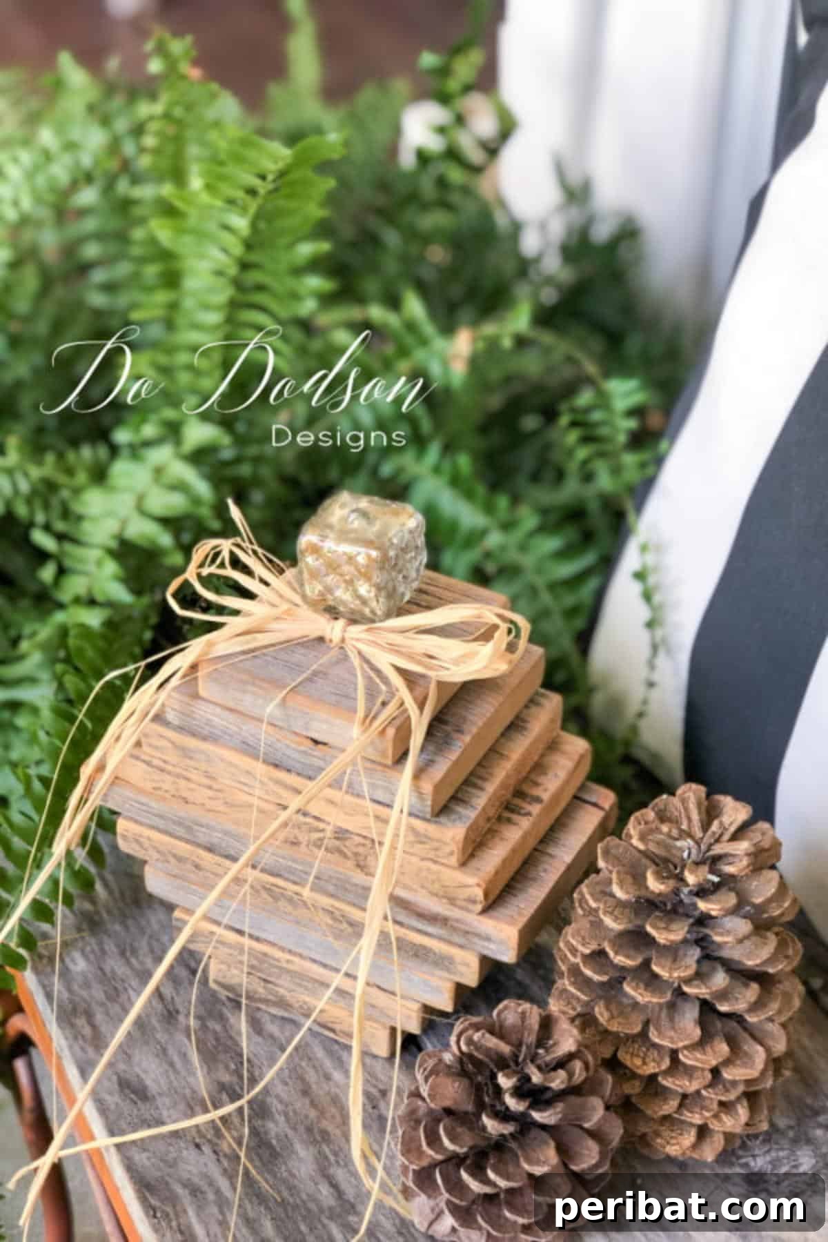 Simple Wooden Pumpkin Crafts for Autumn Decor 15 Inviting rustic farmhouse style wooden pumpkins made from fence pickets.