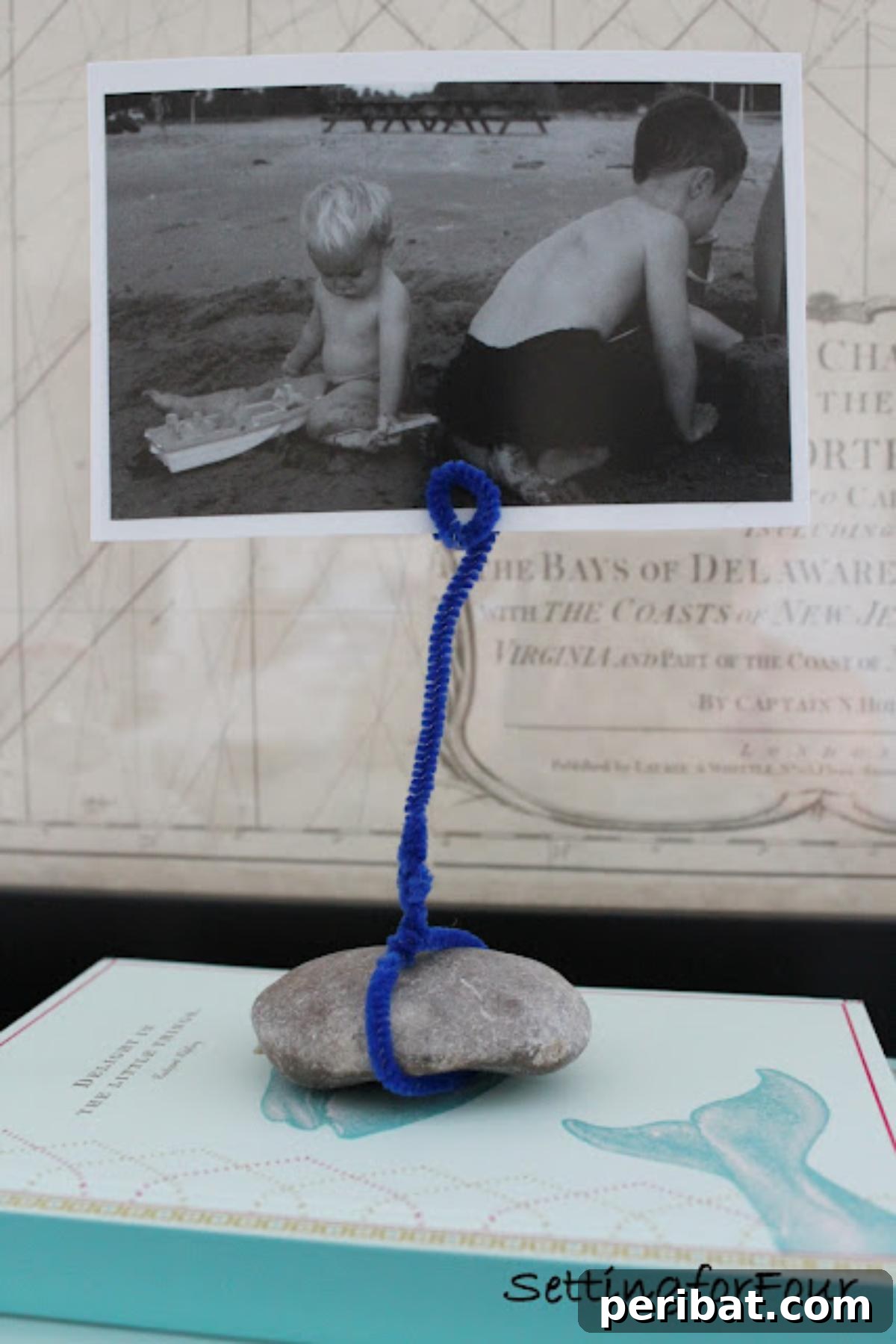 40 Super Easy Pipe Cleaner Crafts for Everyone 30 DIY Pipe Cleaner Photo Holder