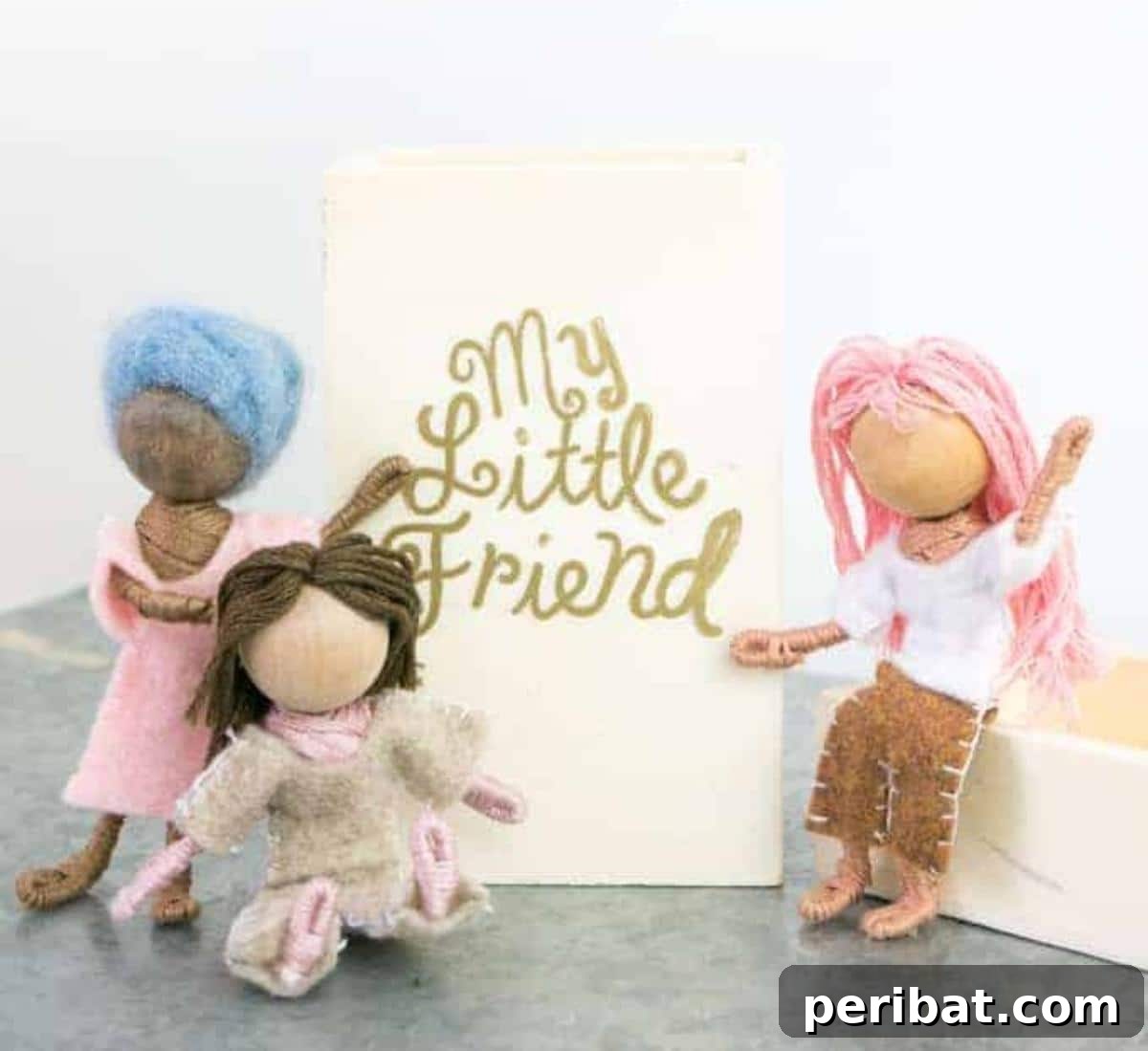 40 Super Easy Pipe Cleaner Crafts for Everyone 7 Travel Pipe Cleaner Dolls