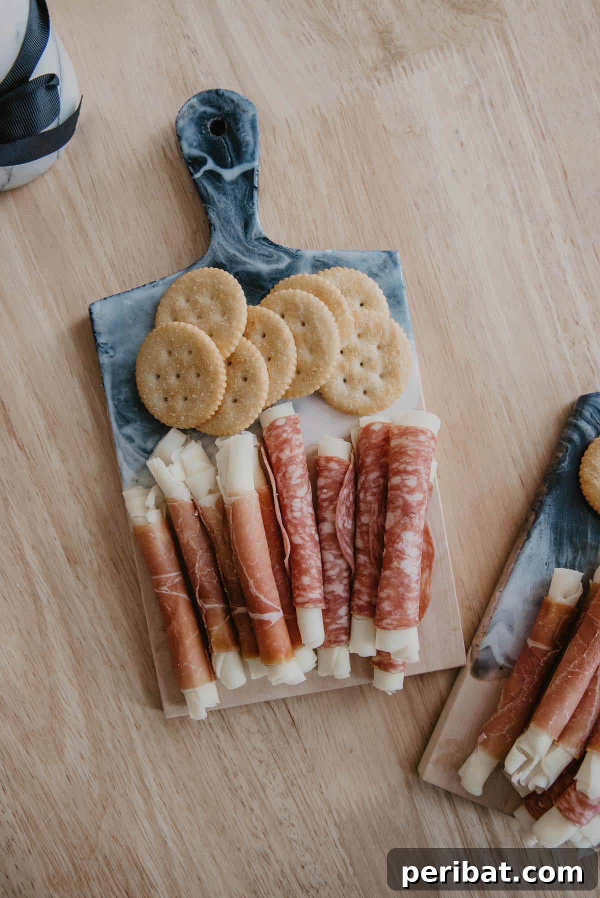 Stunning Resin Cutting Board Creations 19 DIY Resin Cutting & Charcuterie Zboard