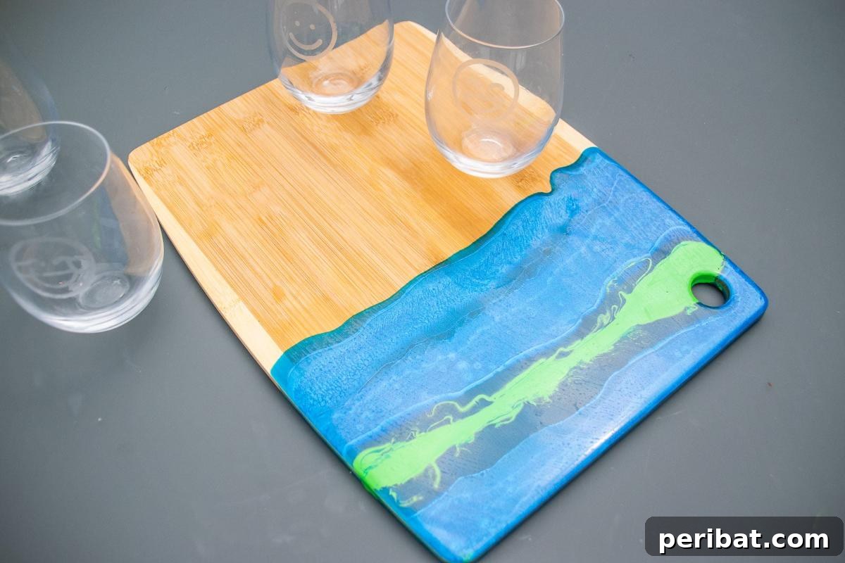 Stunning Resin Cutting Board Creations 7 Colorful Epoxy Resin Cutting Board